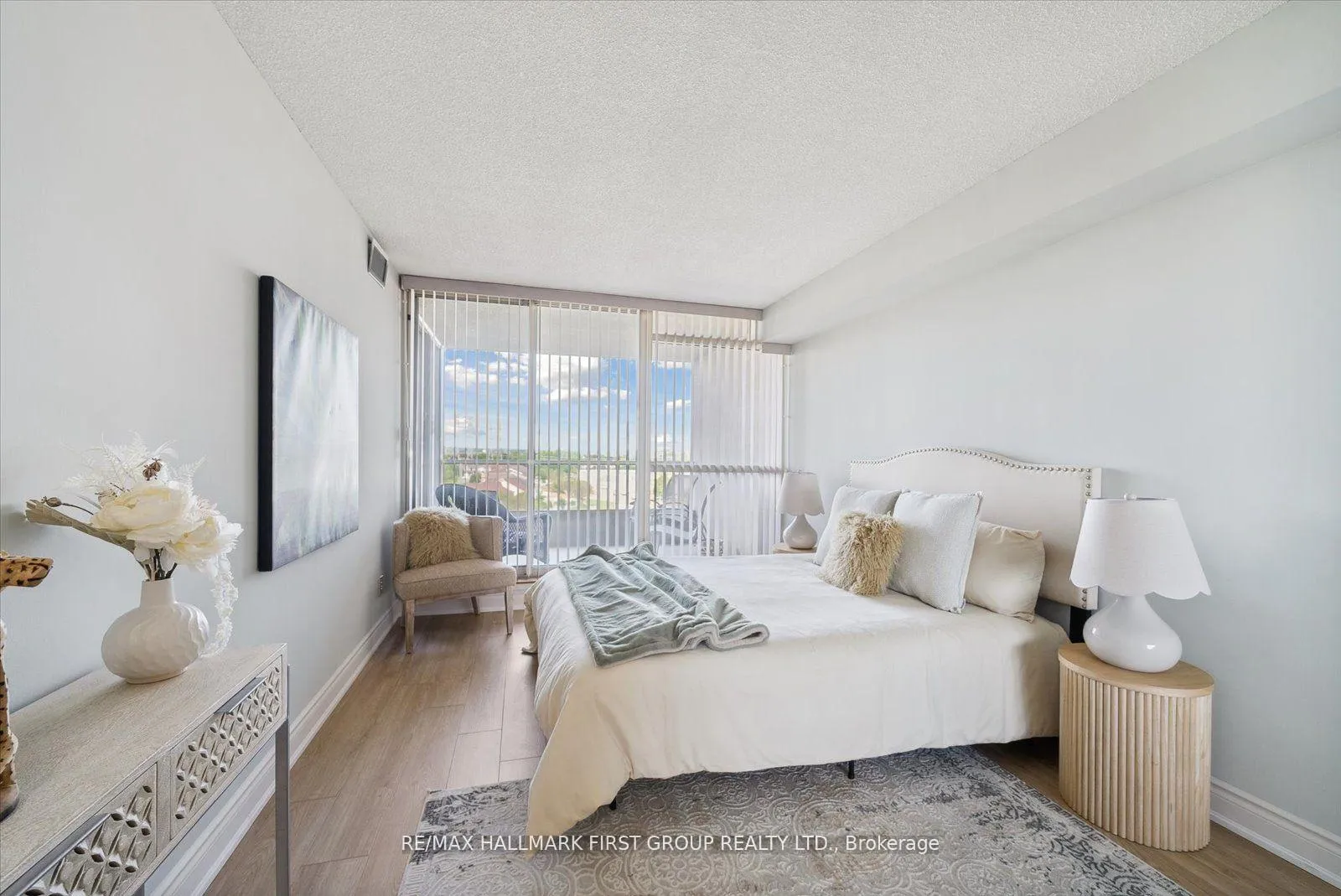Photo 19 of Unit 717, 1880 Valley Farm Road, Pickering, Town Centre — HOMEH