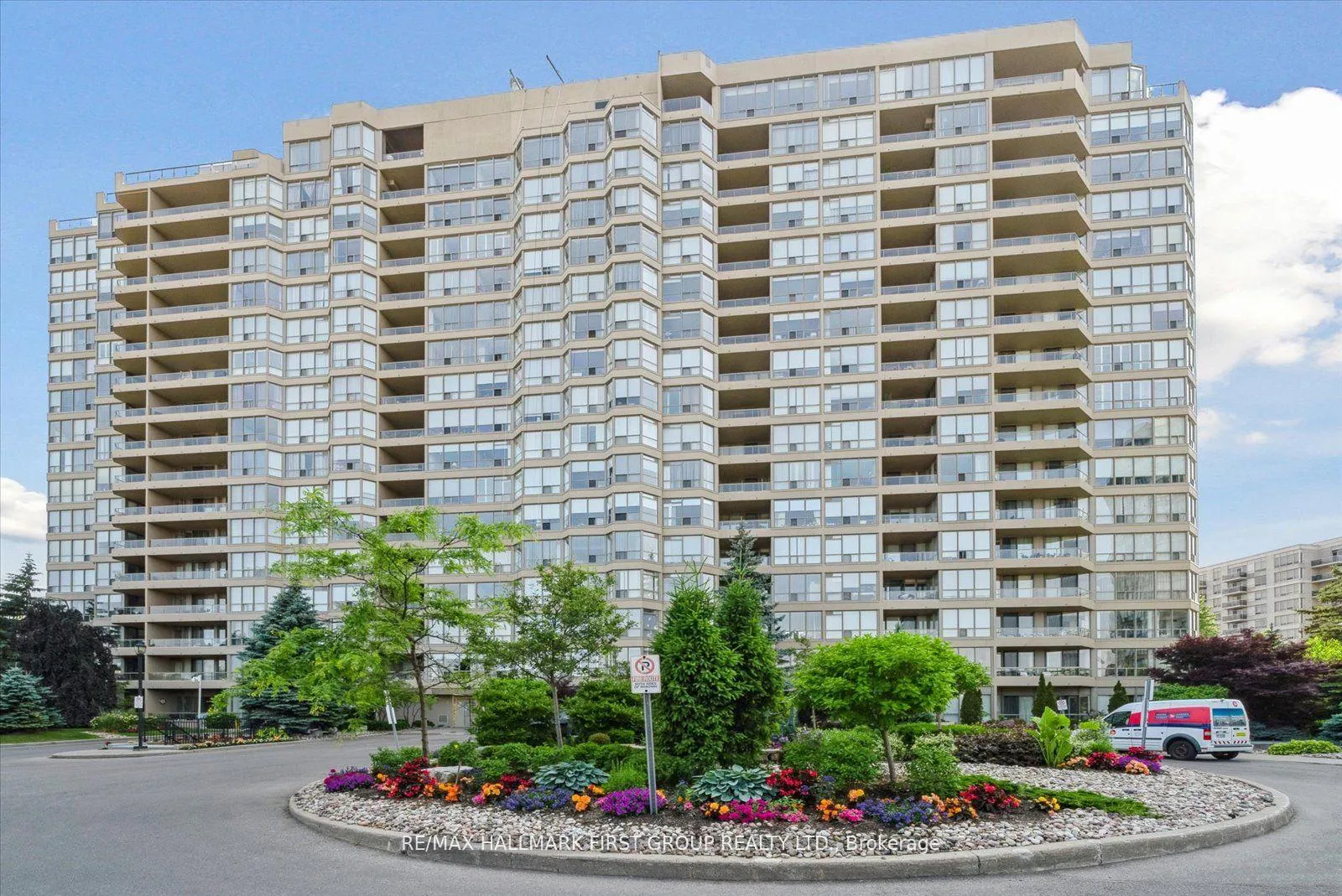 Photo 34 of Unit 717, 1880 Valley Farm Road, Pickering, Town Centre — HOMEH