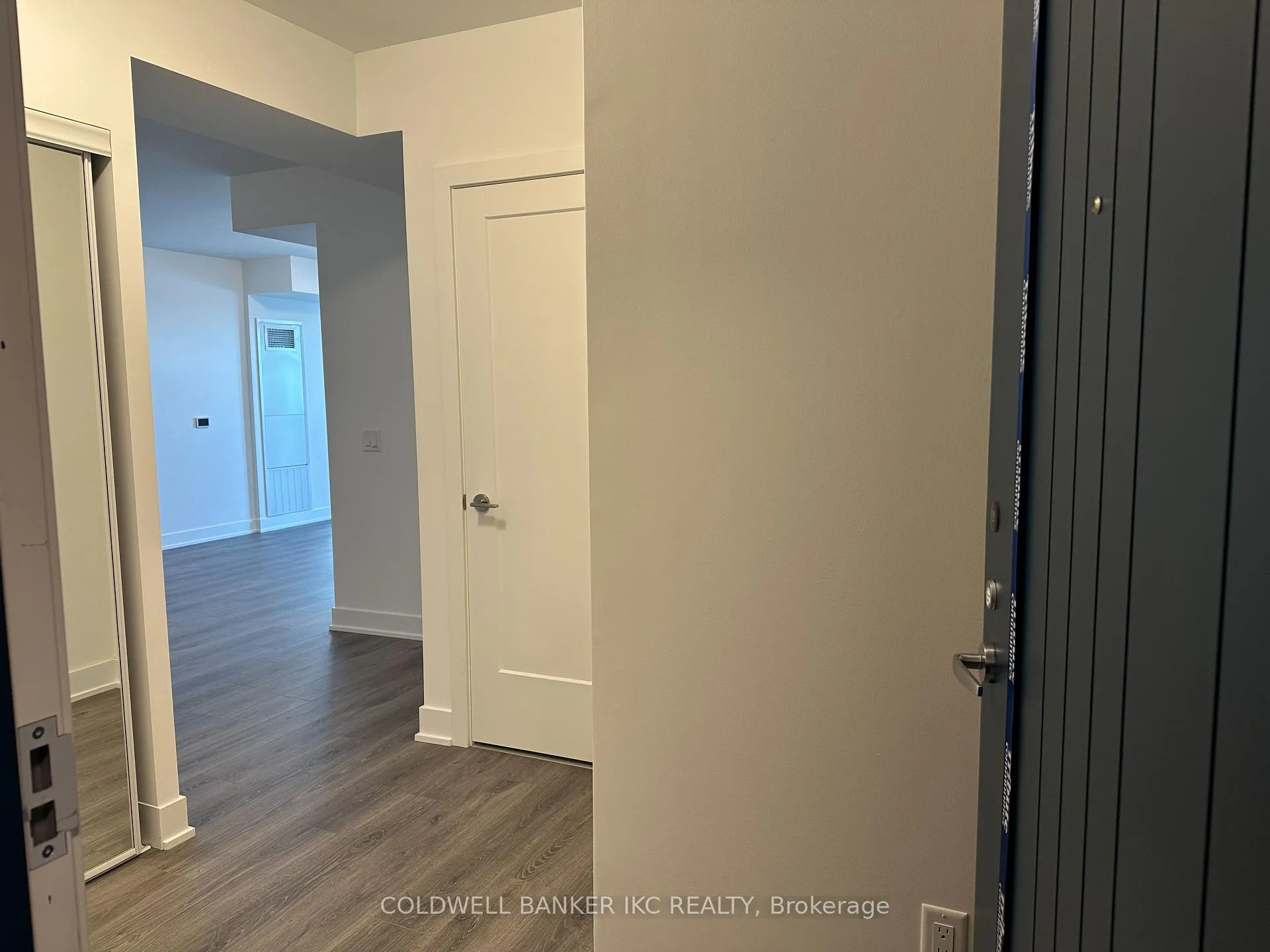 Photo 3 of Unit 1117, 2425 Simco Street N, Oshawa, Windfields — HOMEH