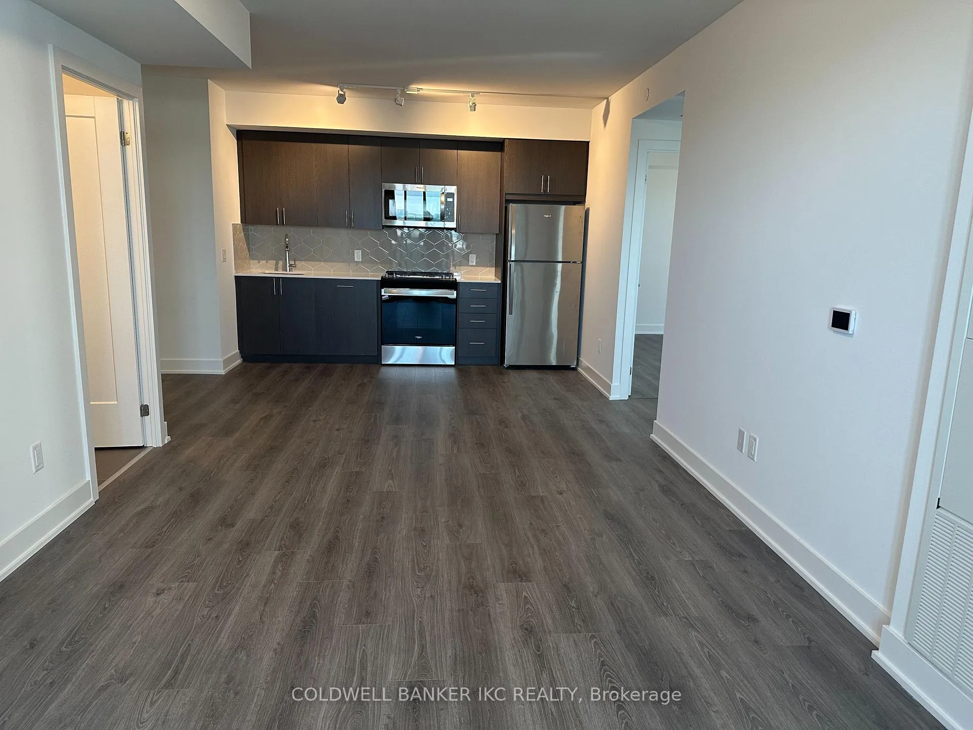 Photo 5 of Unit 1117, 2425 Simco Street N, Oshawa, Windfields — HOMEH