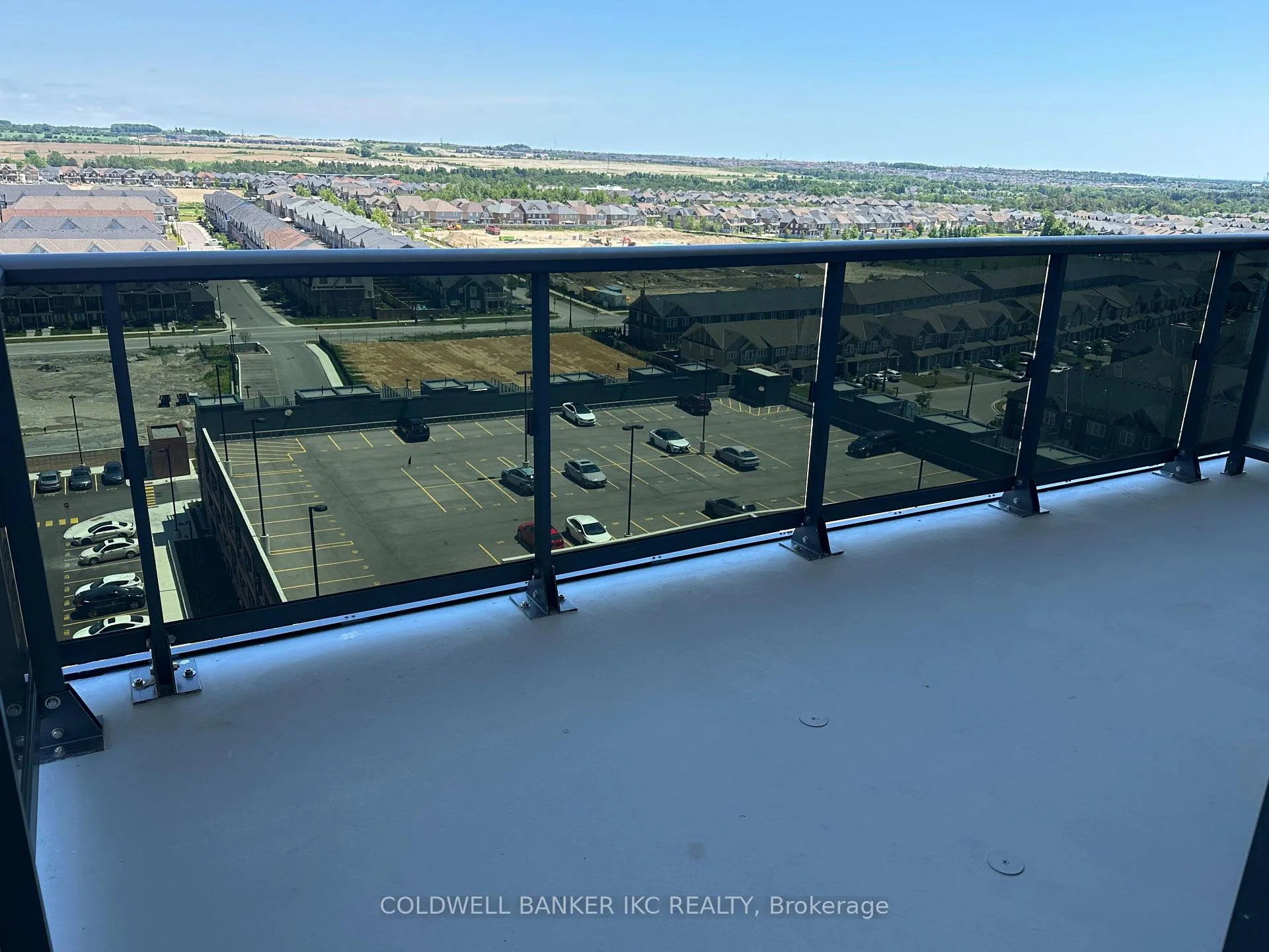 Photo 11 of Unit 1117, 2425 Simco Street N, Oshawa, Windfields — HOMEH