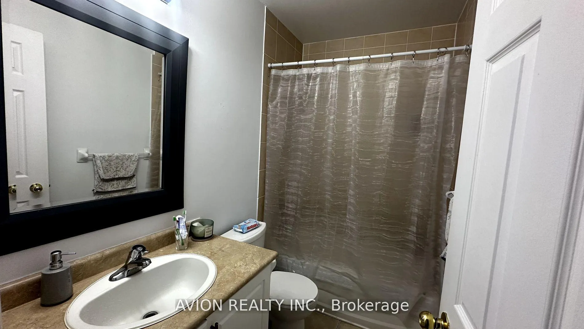 Photo 5 of Unit 3, 1022 Kingston Road, Toronto, East End-Danforth — HOMEH