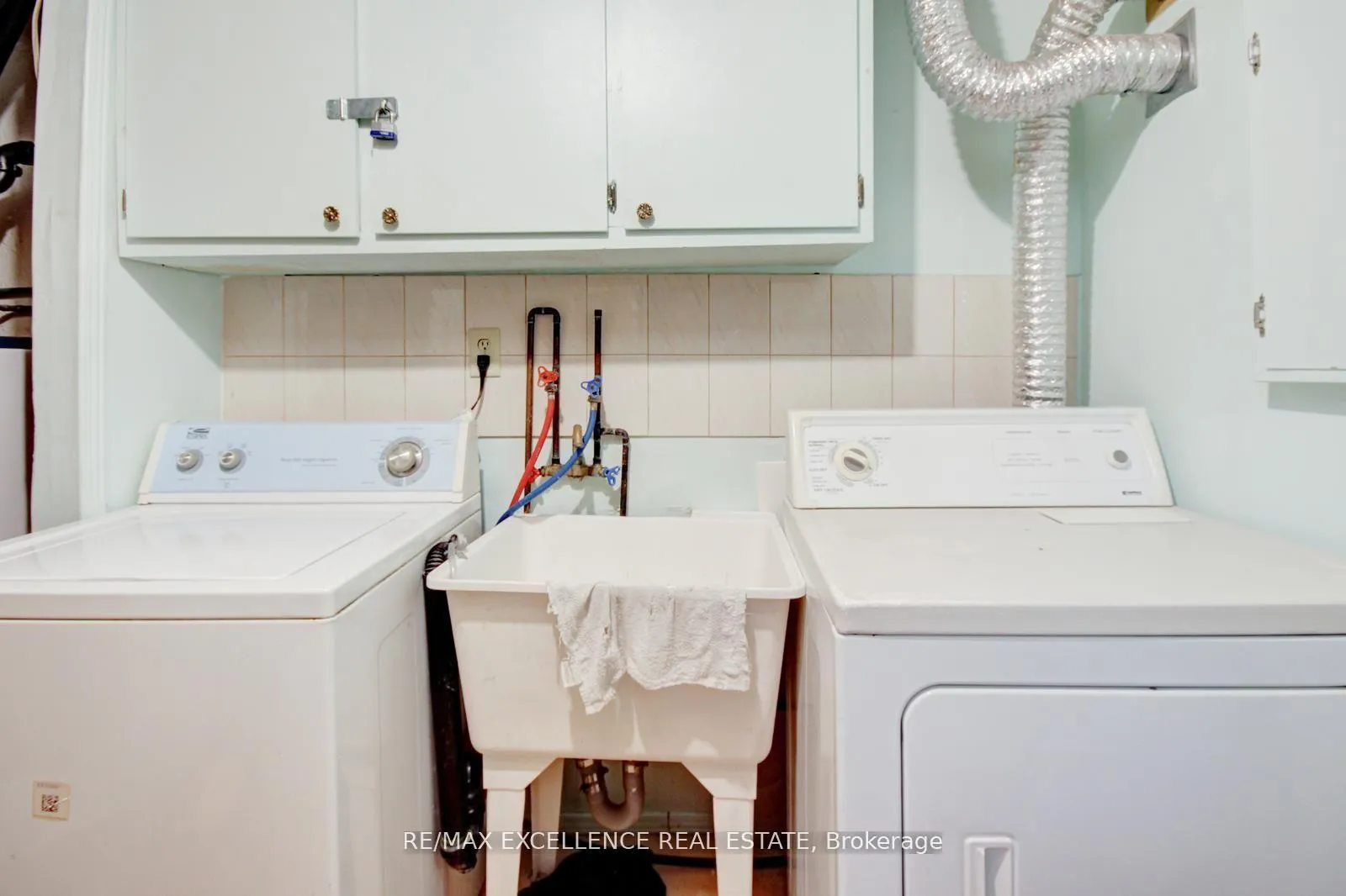 Photo 18 of Unit 43, 62 Moregate Crescent, Brampton, Central Park — HOMEH