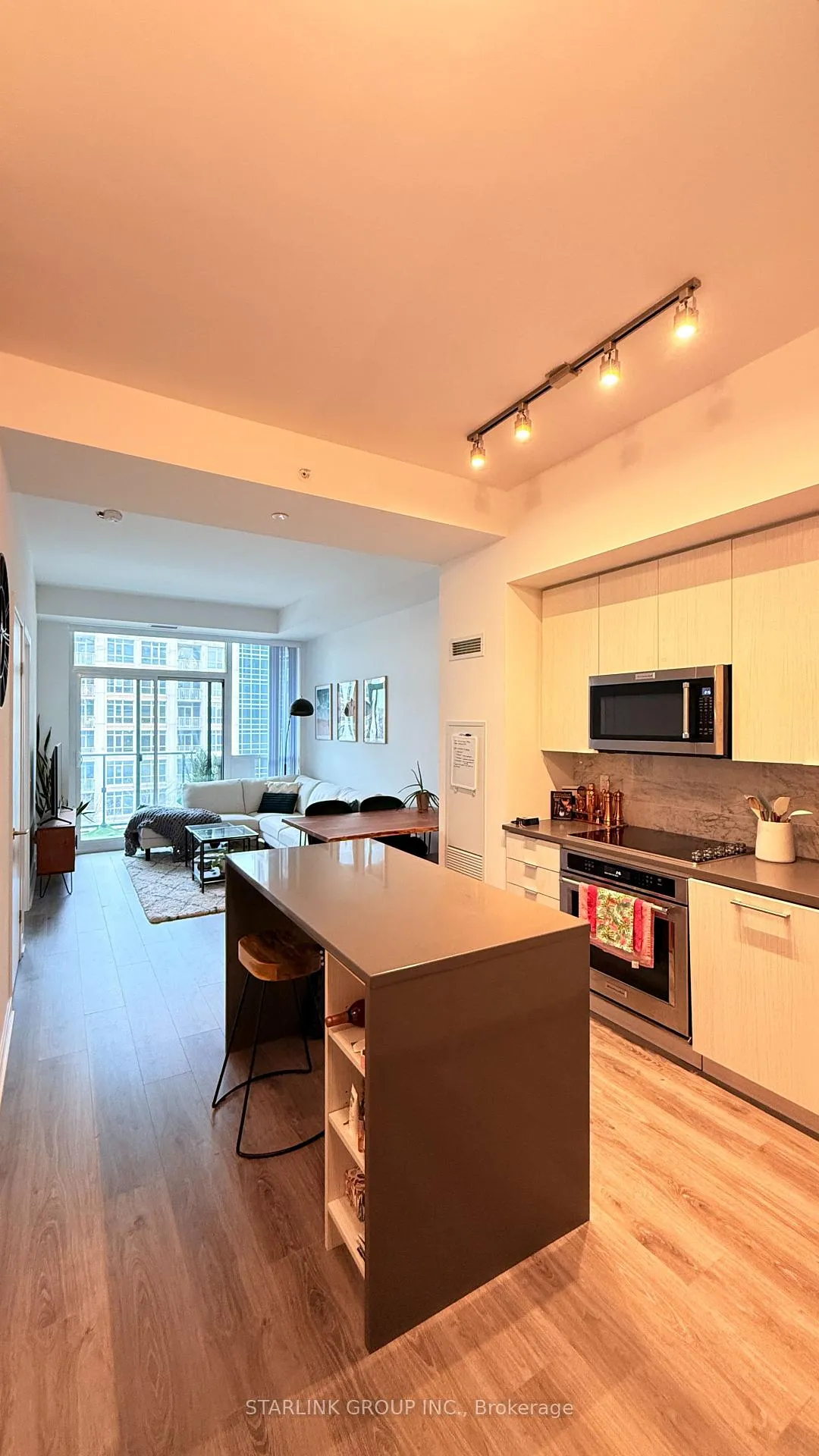 Photo 6 of Unit 713, 38 Iannuzzi Street, Toronto, Niagara — HOMEH