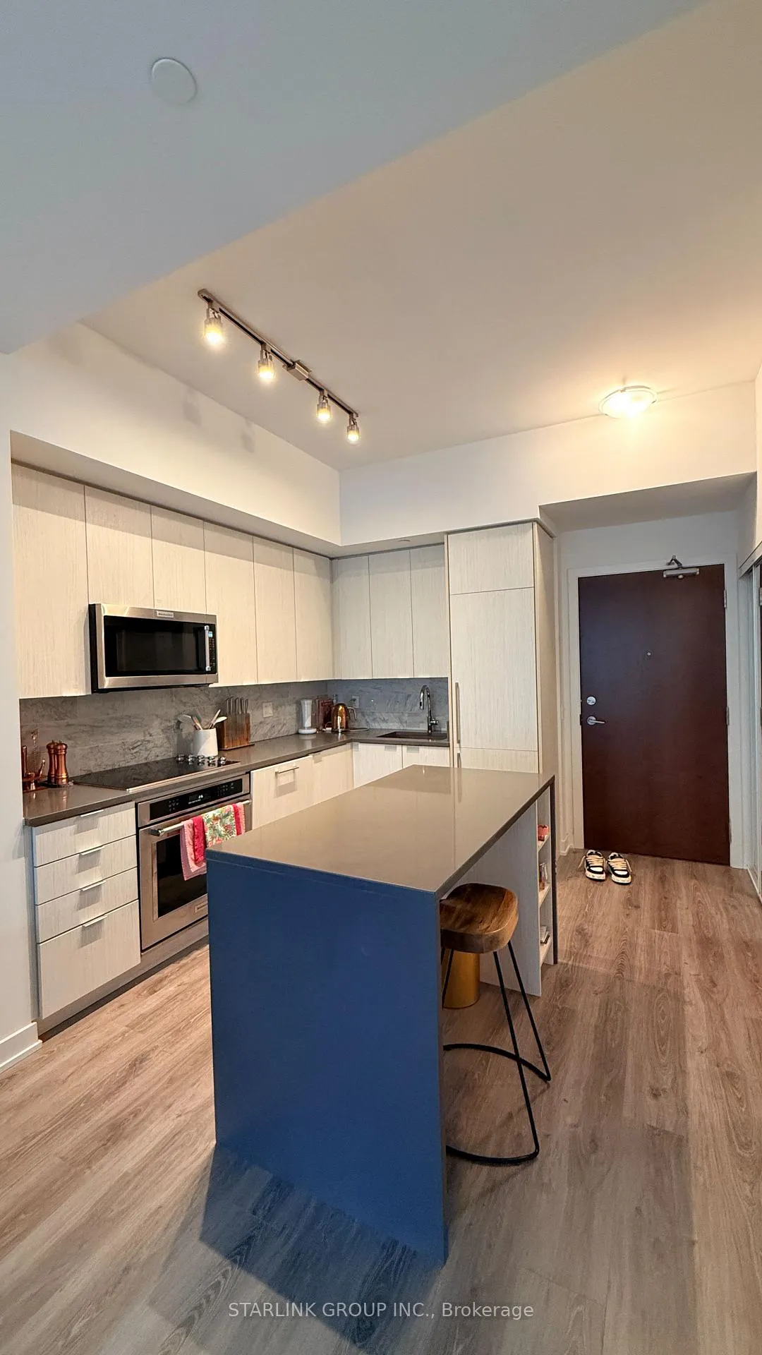 Photo 7 of Unit 713, 38 Iannuzzi Street, Toronto, Niagara — HOMEH