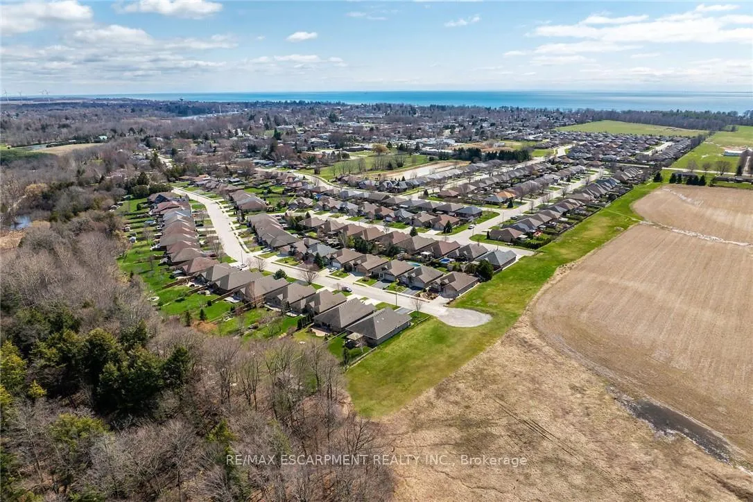 Photo 48 of 117 Willowdale Crescent, Norfolk, Port Dover — HOMEH
