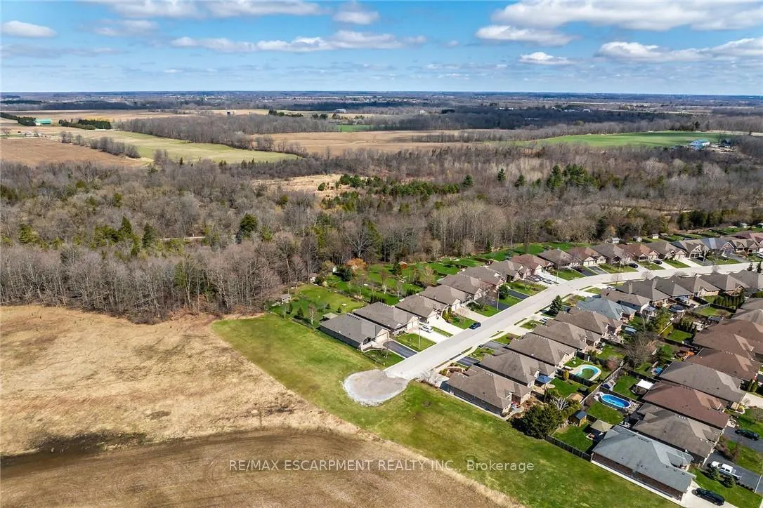 Photo 49 of 117 Willowdale Crescent, Norfolk, Port Dover — HOMEH