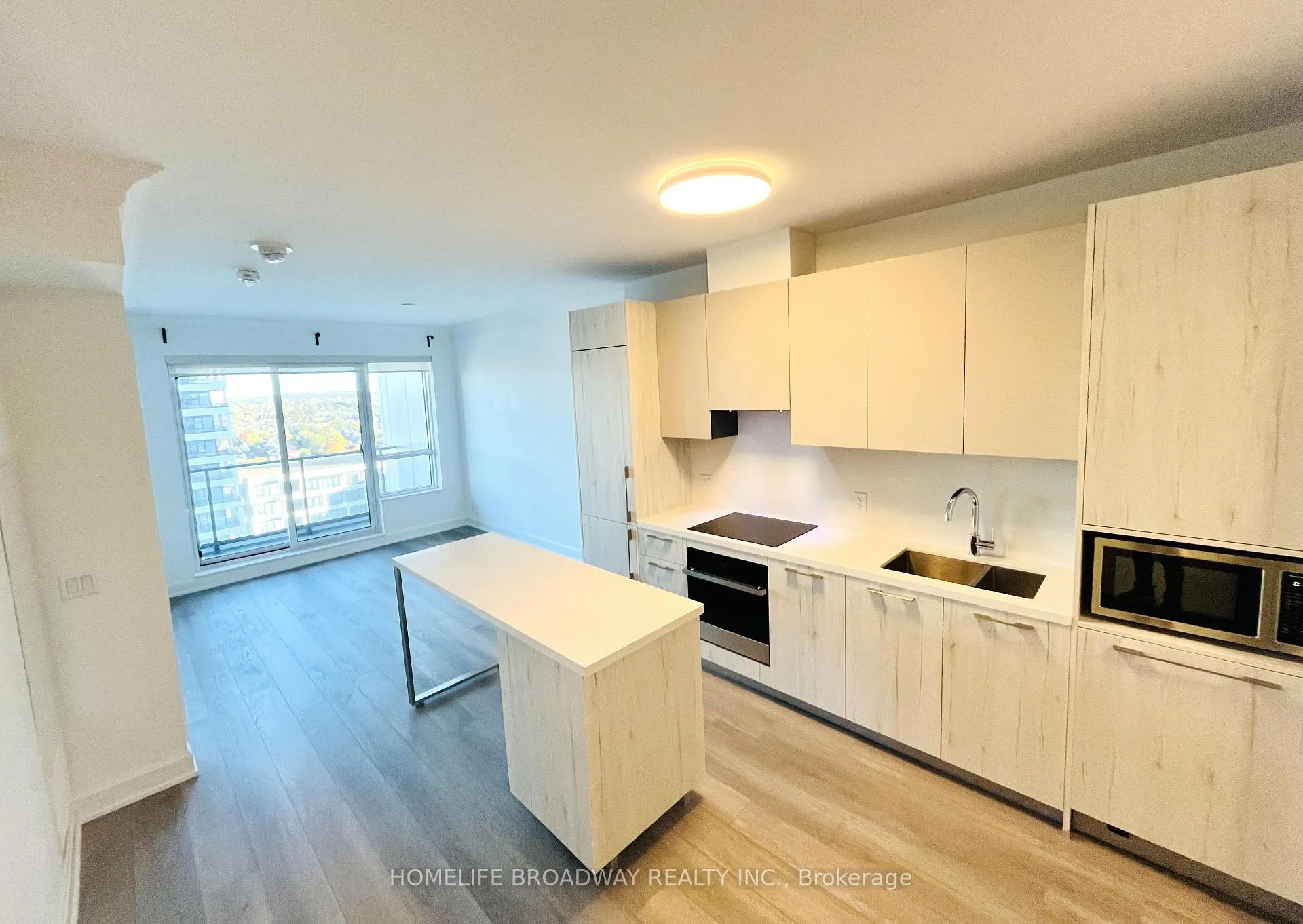 Photo 11 of Unit 1709, 8 Water Walk Drive, Markham, Unionville — HOMEH