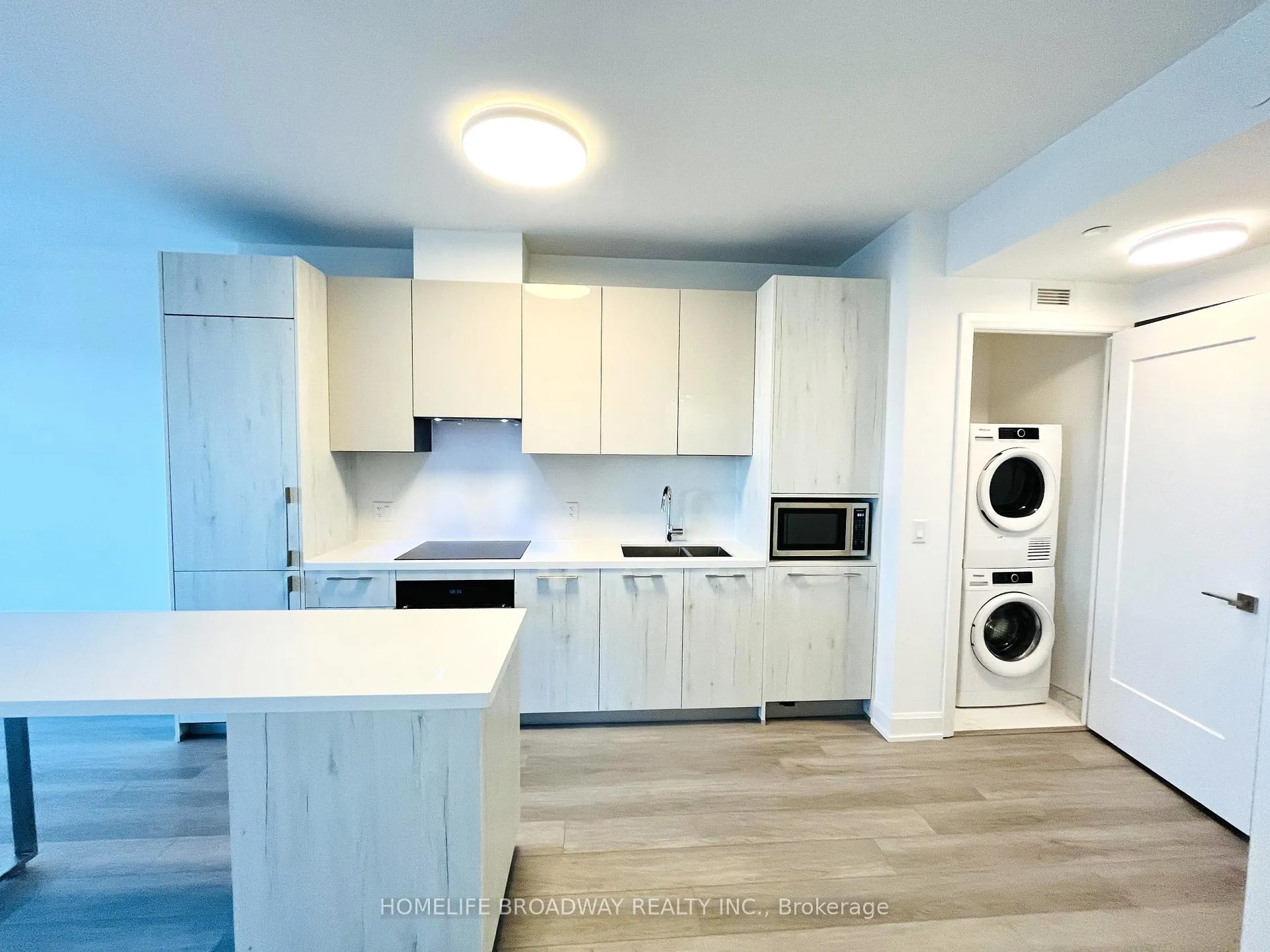 Photo 12 of Unit 1709, 8 Water Walk Drive, Markham, Unionville — HOMEH