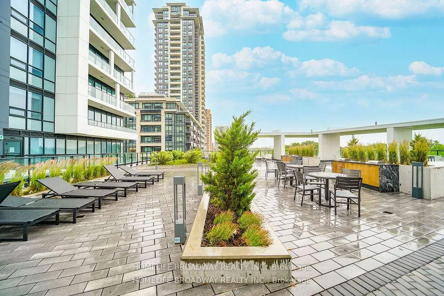 Photo 13 of Unit 1709, 8 Water Walk Drive, Markham, Unionville — HOMEH