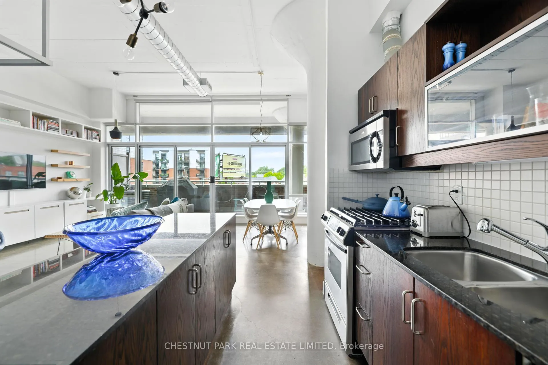 Photo 12 of Unit 404, 233 Carlaw Avenue, Toronto, South Riverdale — HOMEH