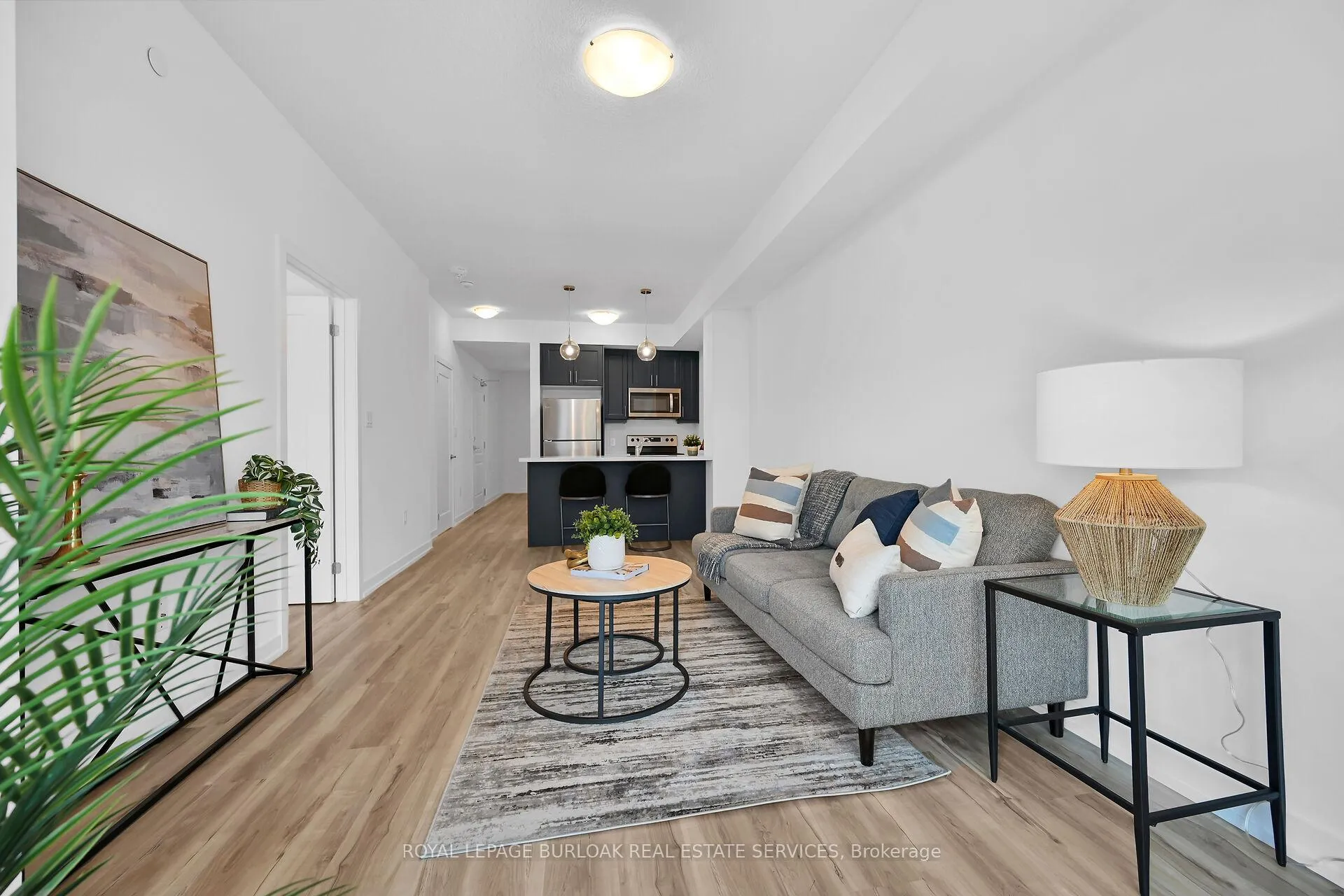 Photo 11 of Unit 801, 470 Dundas Street E, Hamilton, Waterdown — HOMEH
