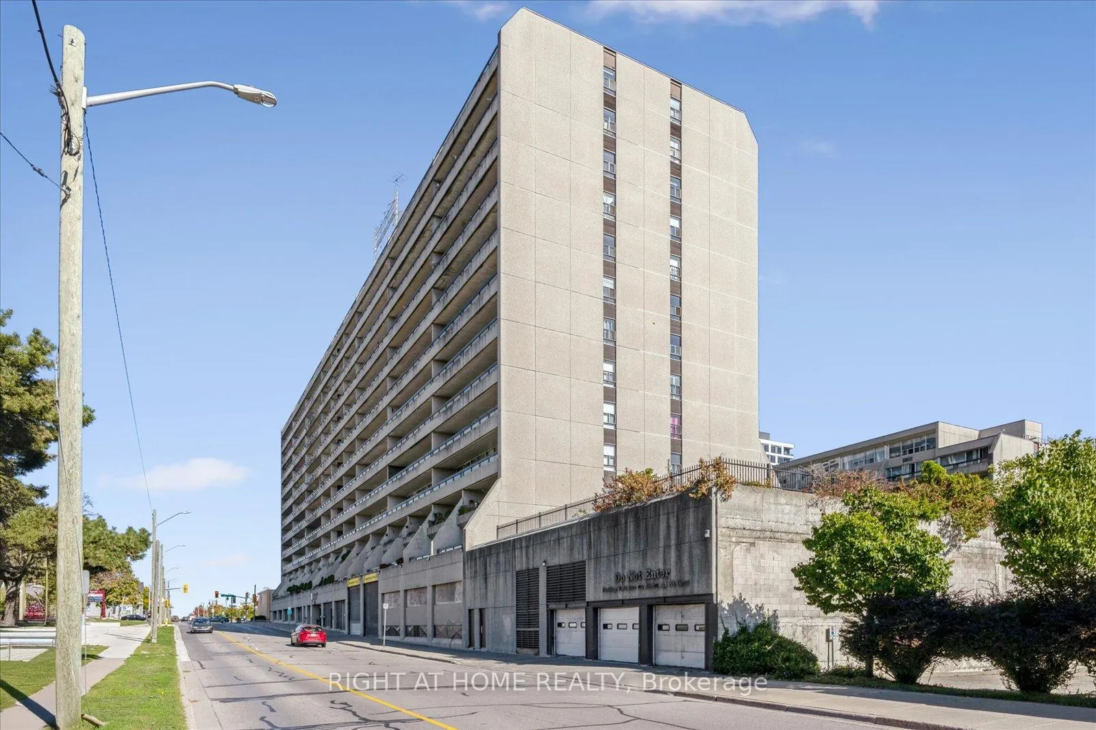 Photo 1 of Unit 411, 55 William Street E, Oshawa, McLaughlin — HOMEH