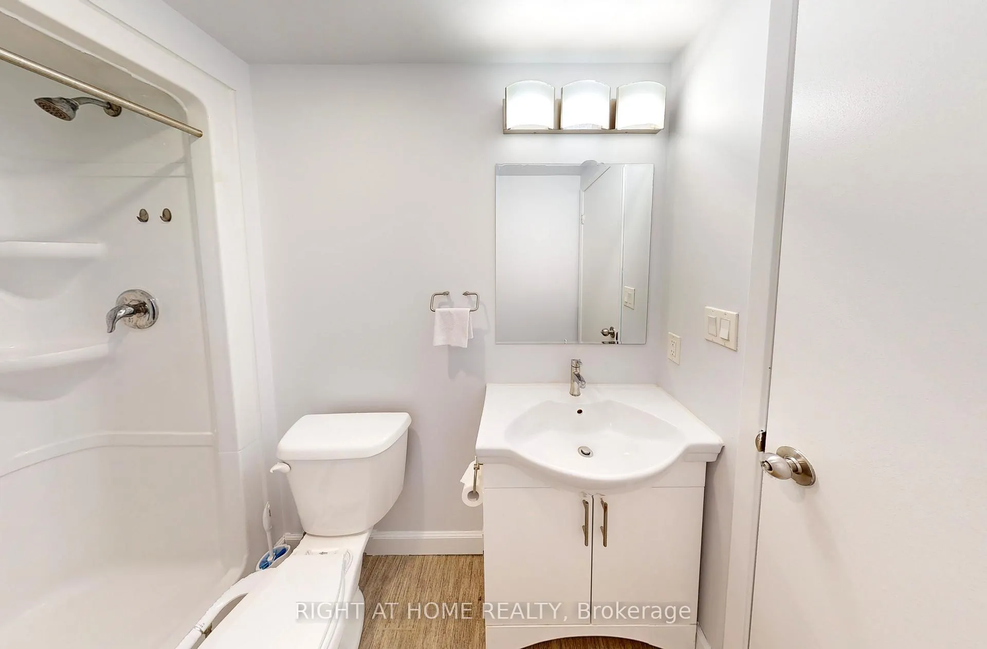 Photo 20 of Unit 1618, 258A Sunview Street, Waterloo — HOMEH