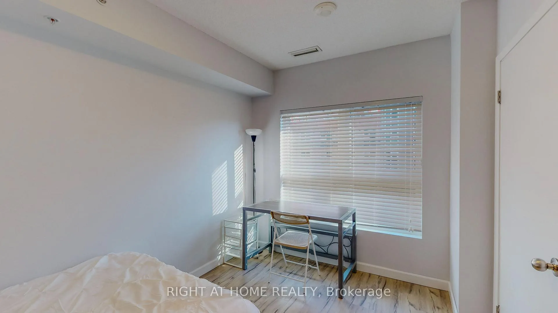 Photo 25 of Unit 1618, 258A Sunview Street, Waterloo — HOMEH