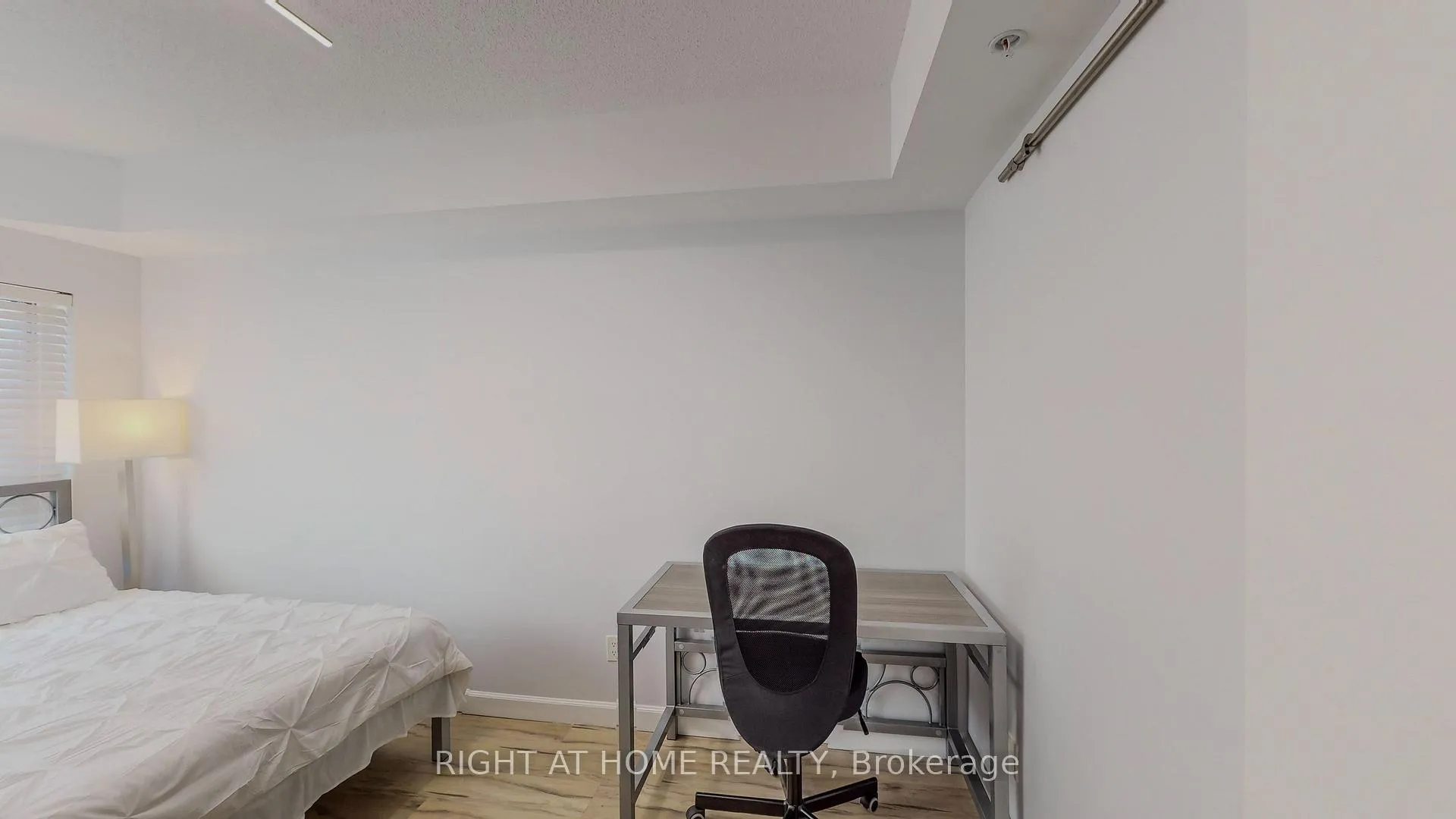 Photo 27 of Unit 1618, 258A Sunview Street, Waterloo — HOMEH