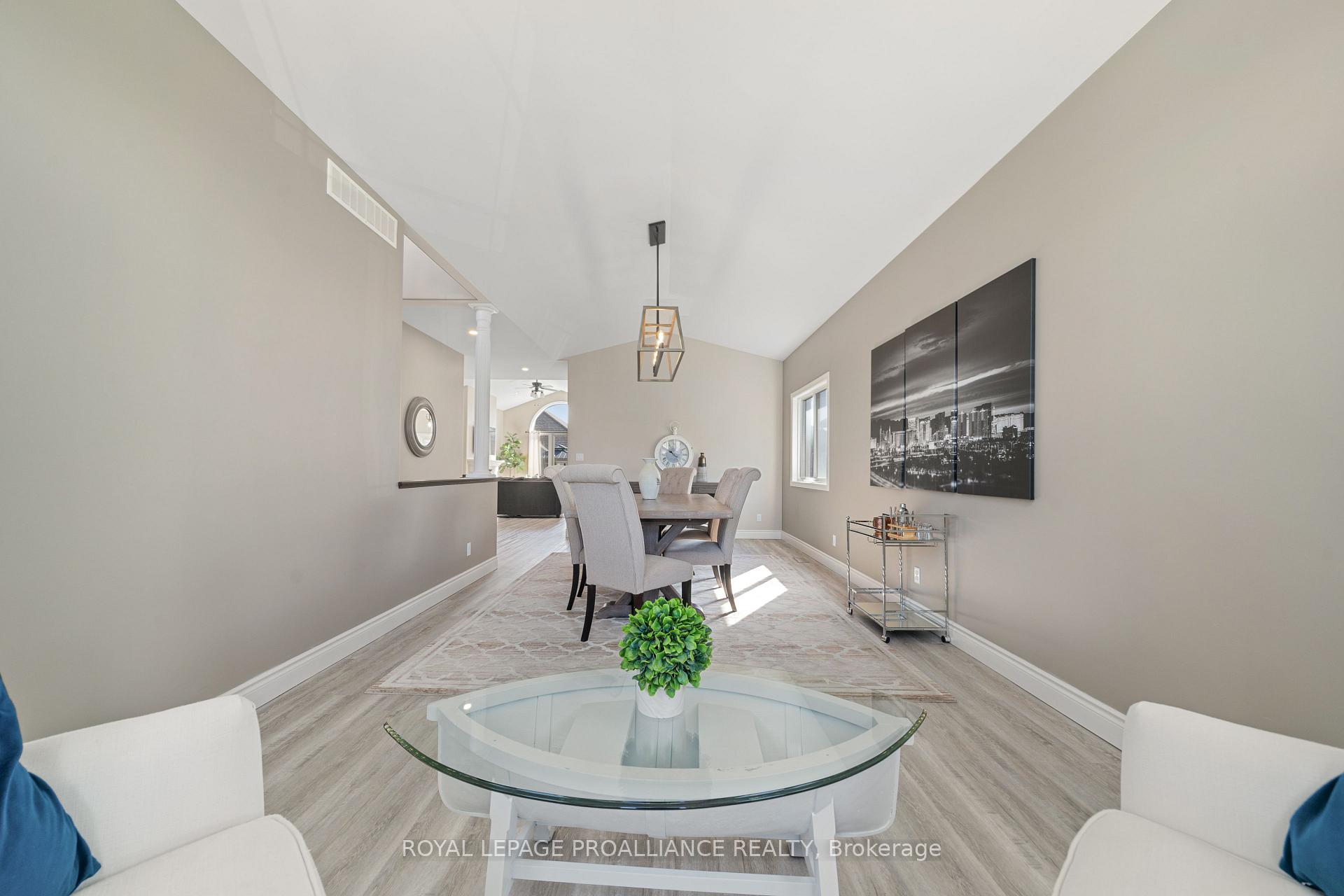 Photo 11 of 66 Scenic Drive, Belleville, Thurlow Ward — HOMEH