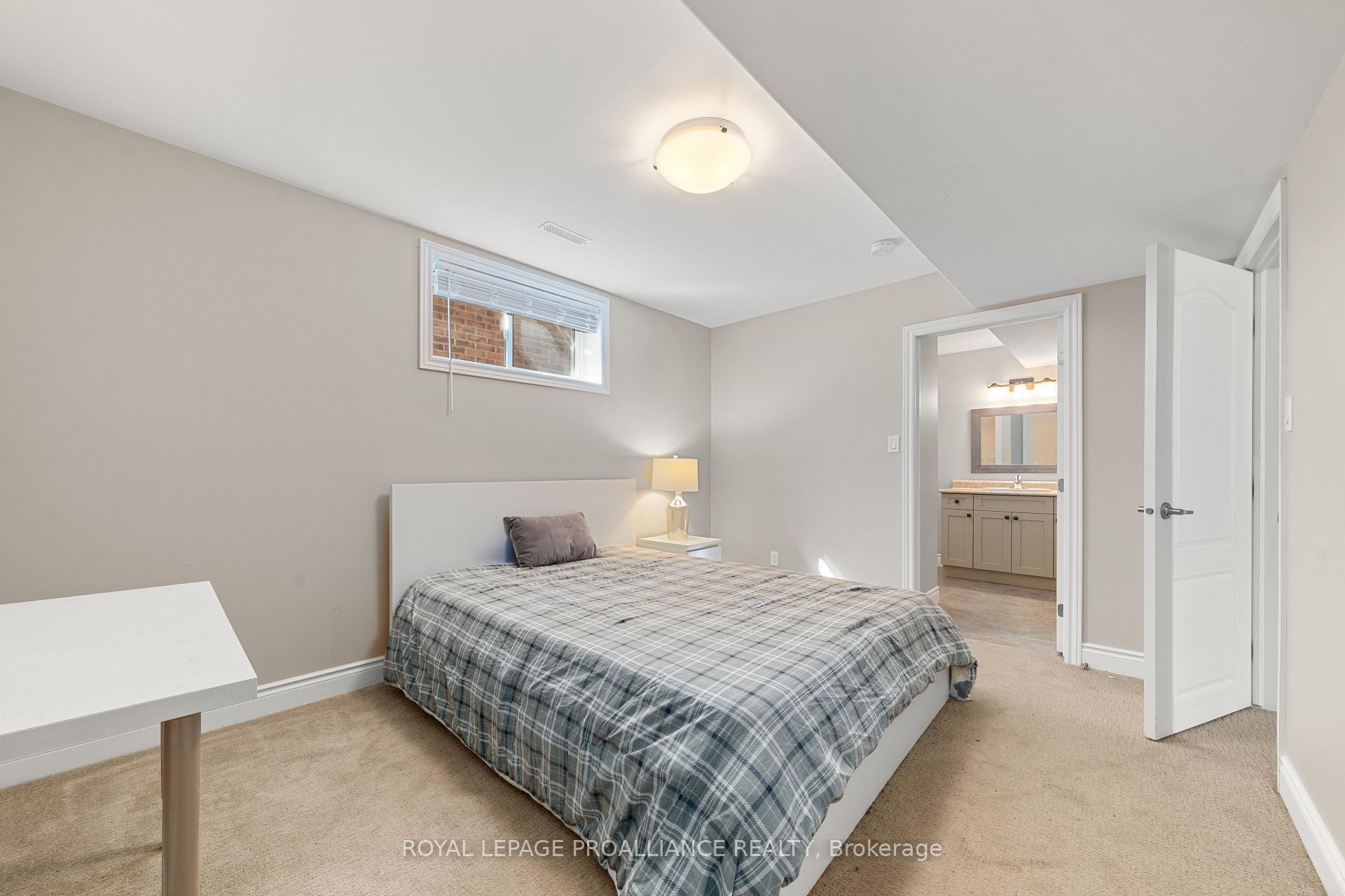 Photo 40 of 66 Scenic Drive, Belleville, Thurlow Ward — HOMEH