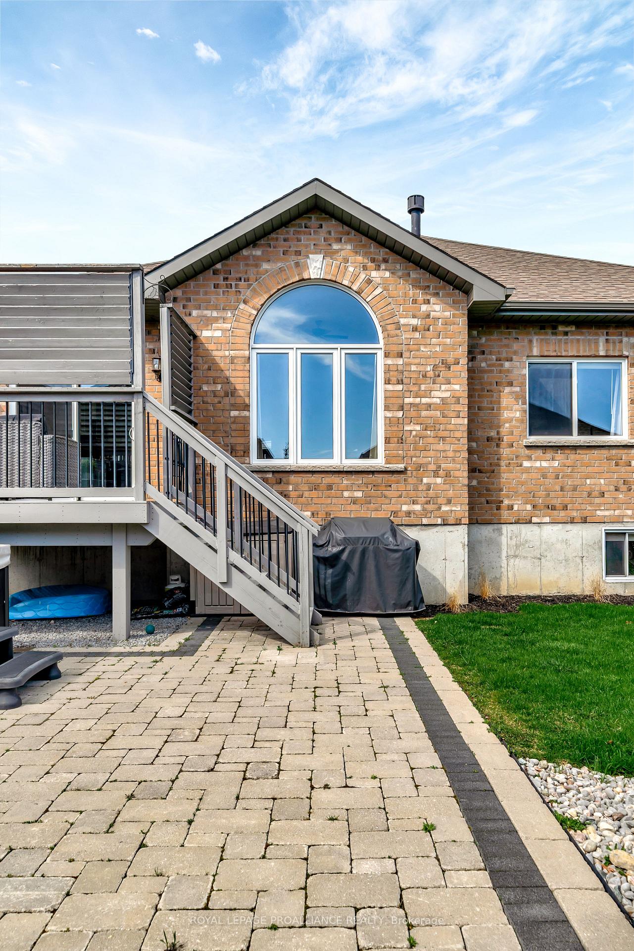Photo 43 of 66 Scenic Drive, Belleville, Thurlow Ward — HOMEH