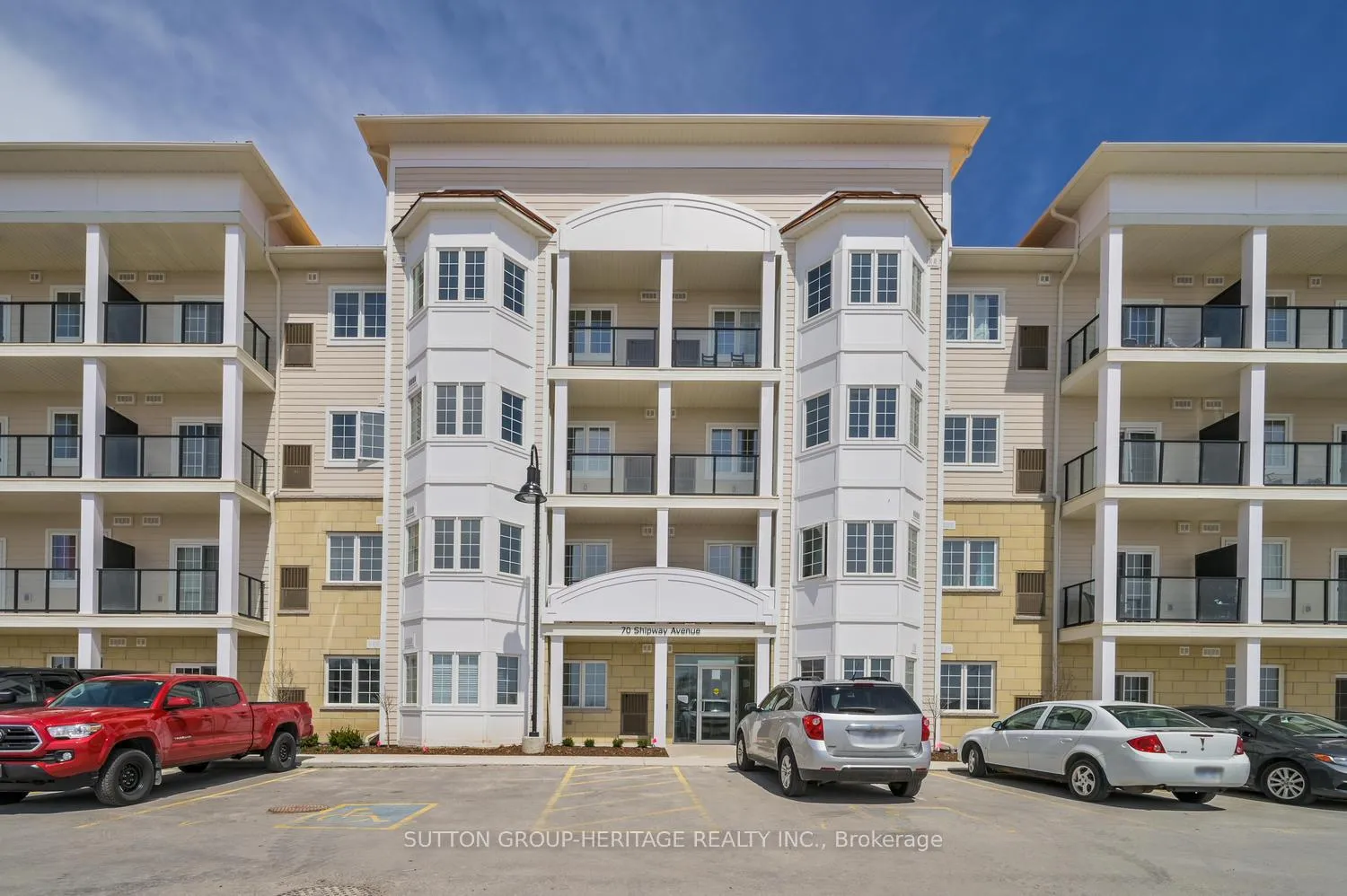 Photo 2 of Unit 304, 70 Shipway Avenue, Clarington, Newcastle — HOMEH
