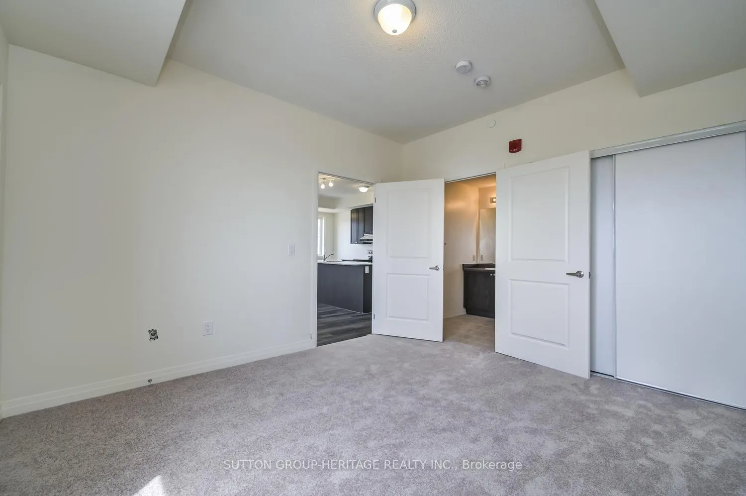 Photo 14 of Unit 304, 70 Shipway Avenue, Clarington, Newcastle — HOMEH