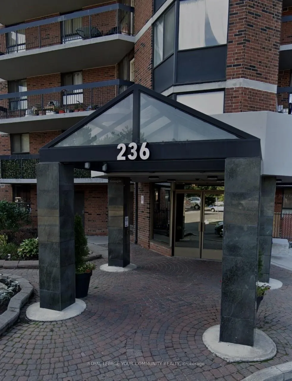 Front of Unit 1510, 236 Albion Road