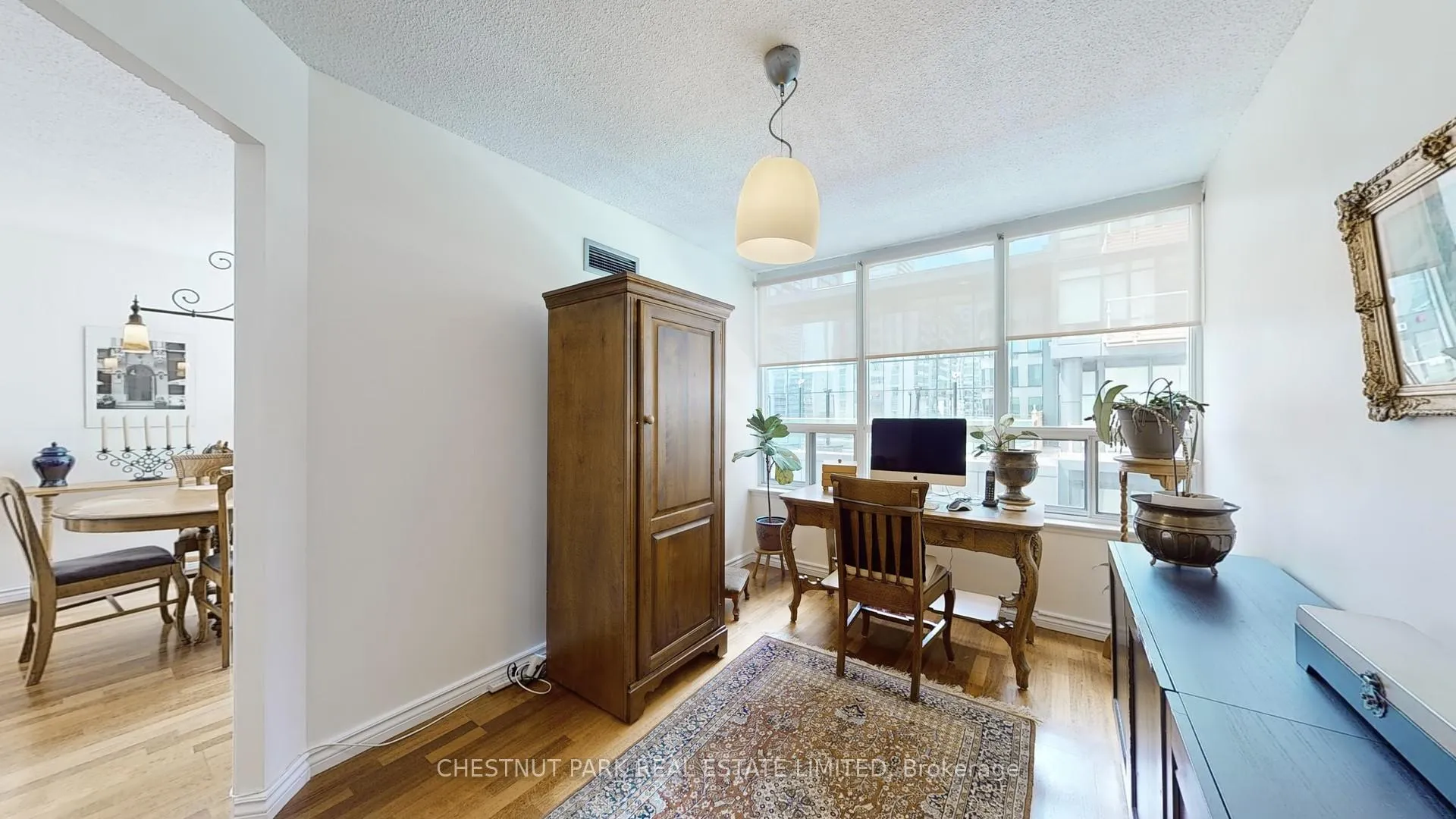 Photo 10 of Unit 810, 25 Maitland Street, Toronto, Church-Yonge Corridor — HOMEH