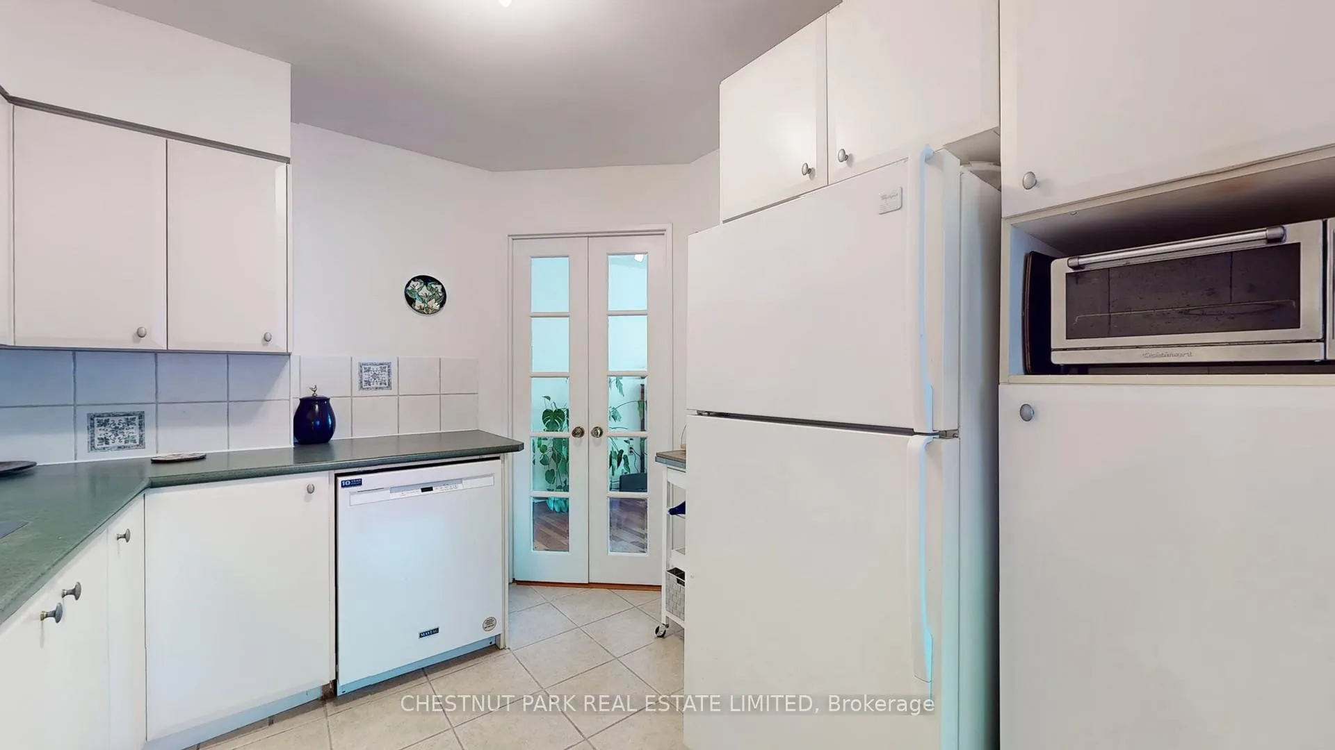 Photo 13 of Unit 810, 25 Maitland Street, Toronto, Church-Yonge Corridor — HOMEH