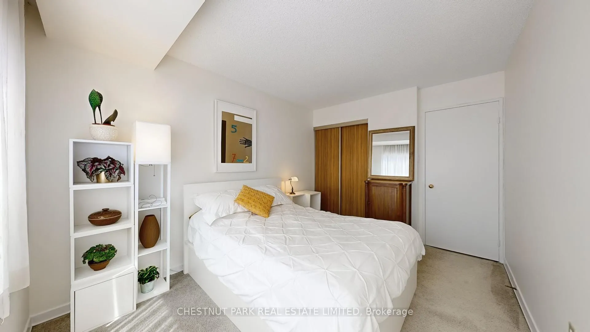 Photo 22 of Unit 810, 25 Maitland Street, Toronto, Church-Yonge Corridor — HOMEH