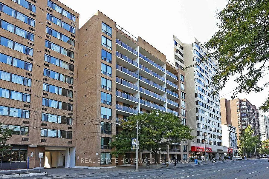 Front of Unit 903, 250 Jarvis Street