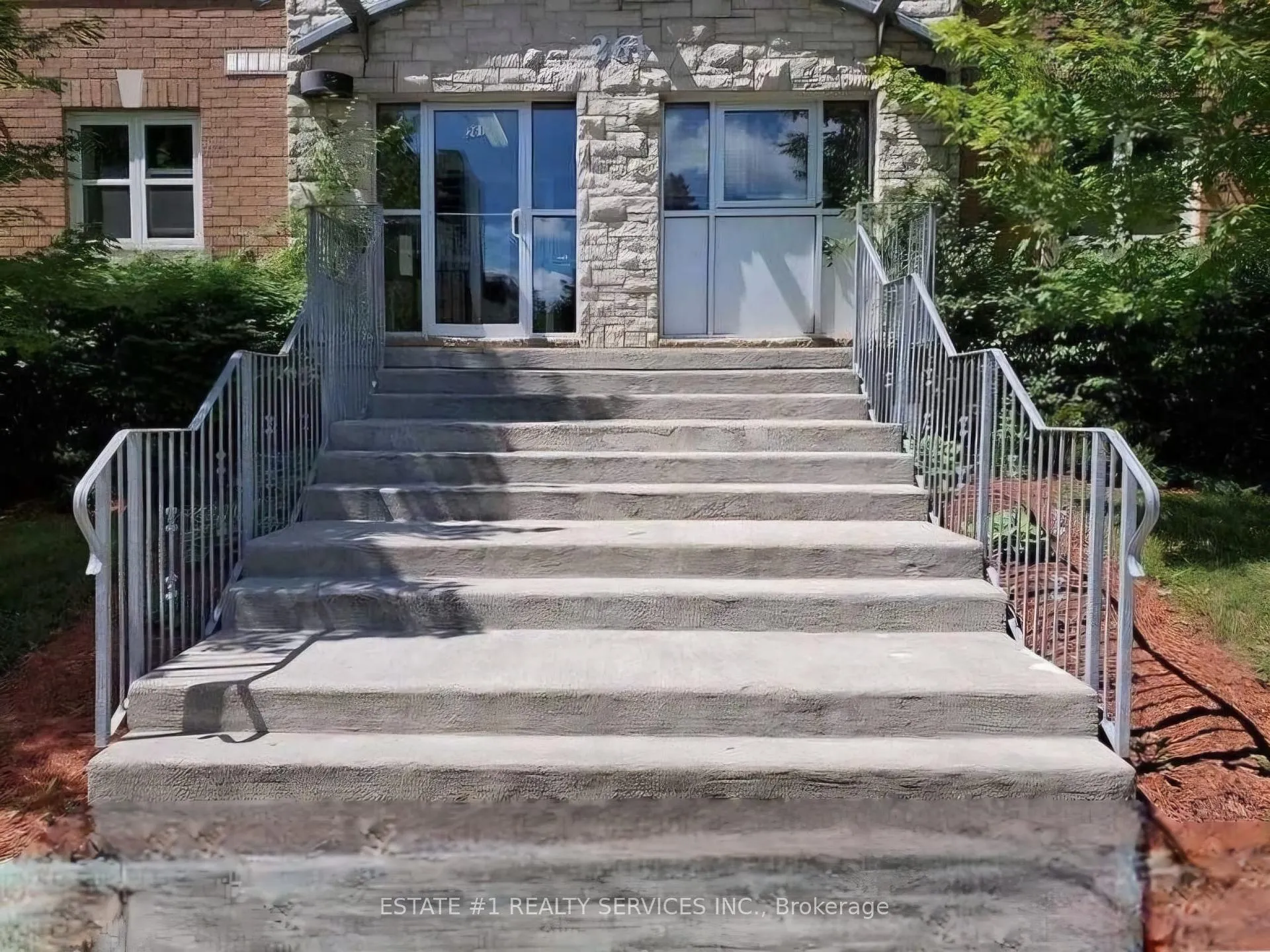 Front of Unit 504, 261 Lester Street