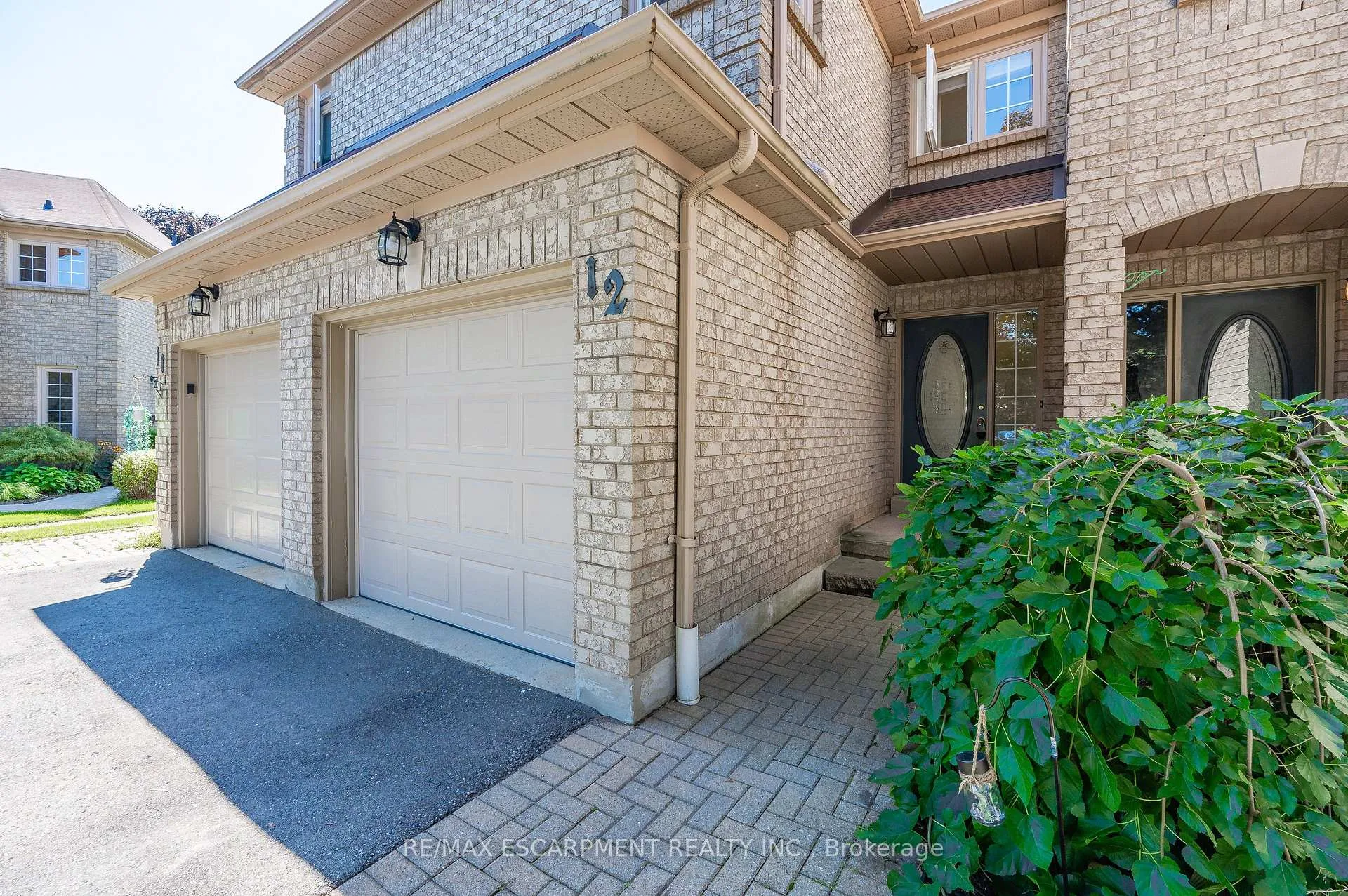 Photo 3 of Unit 12, 75 Ryan's Way, Hamilton, Waterdown — HOMEH
