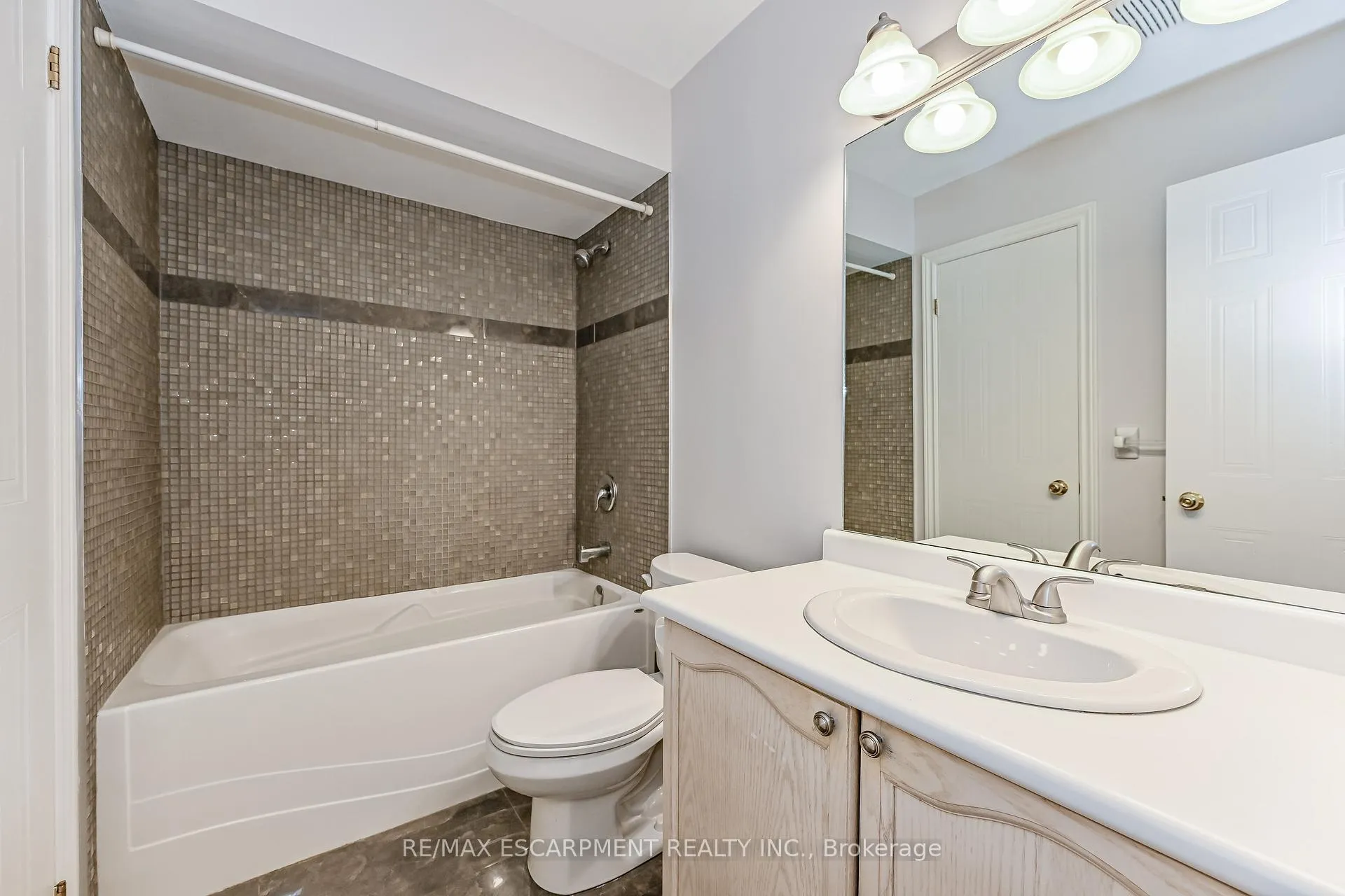 Photo 21 of Unit 12, 75 Ryan's Way, Hamilton, Waterdown — HOMEH