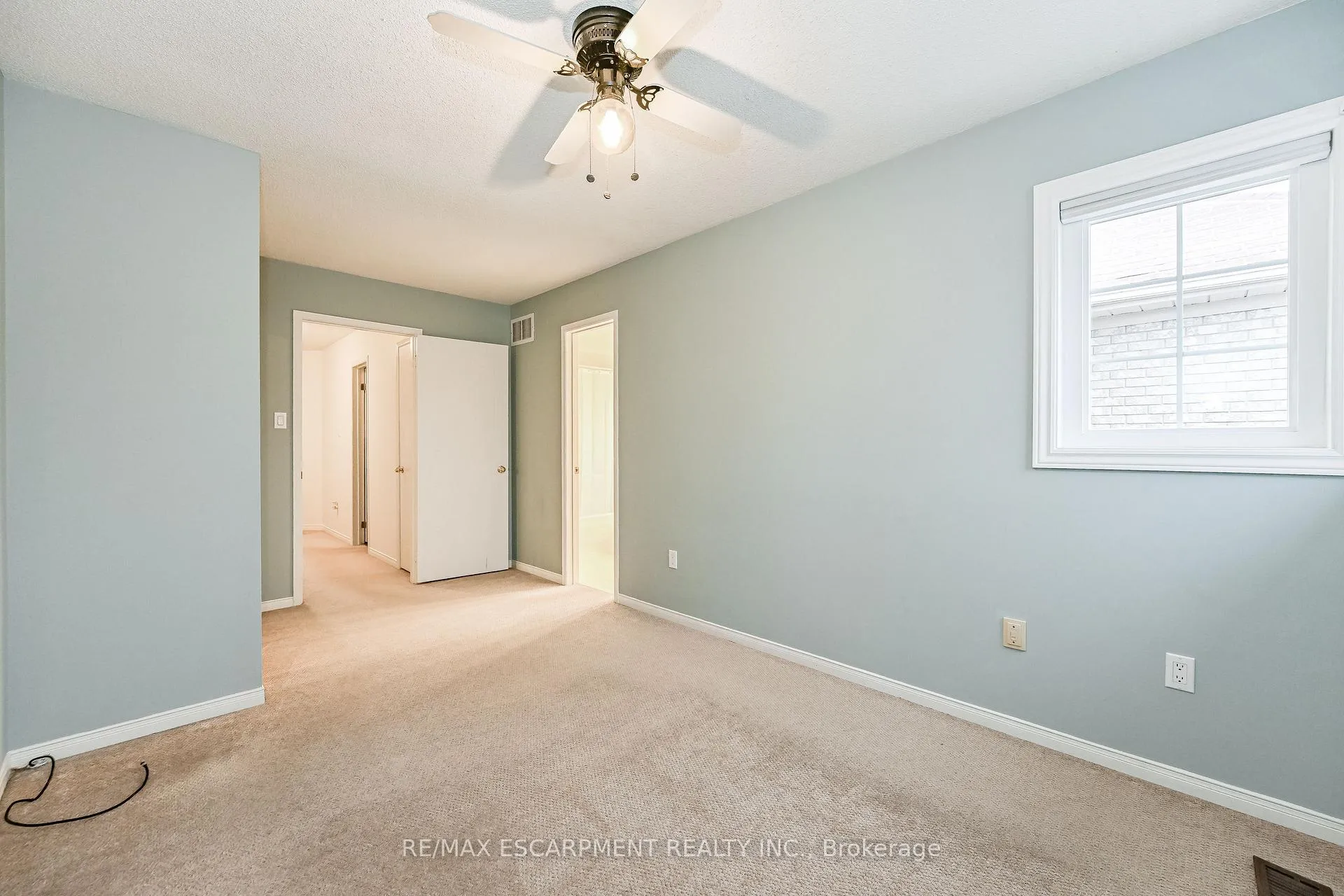 Photo 24 of Unit 12, 75 Ryan's Way, Hamilton, Waterdown — HOMEH