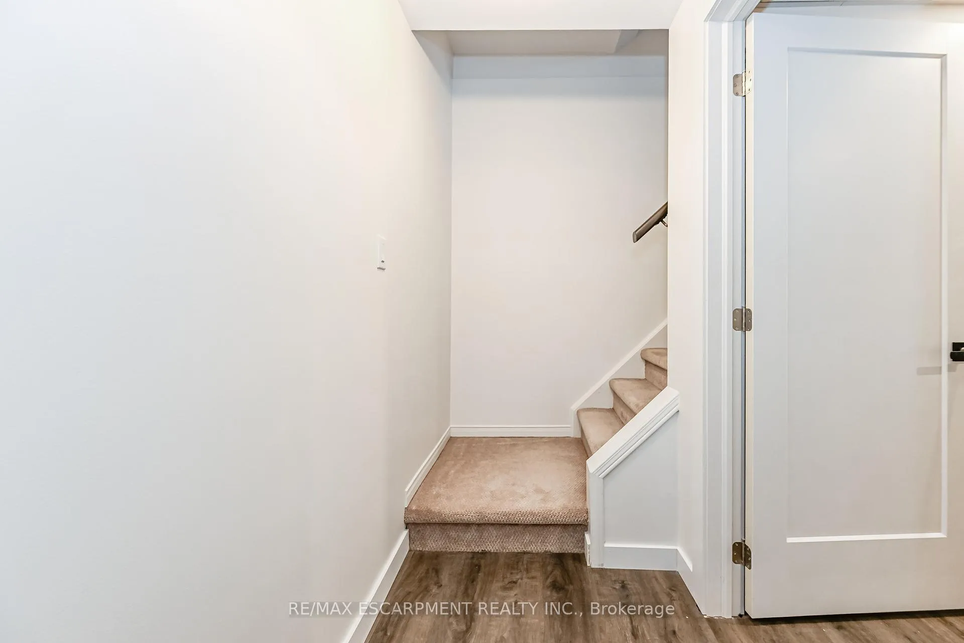 Photo 27 of Unit 12, 75 Ryan's Way, Hamilton, Waterdown — HOMEH