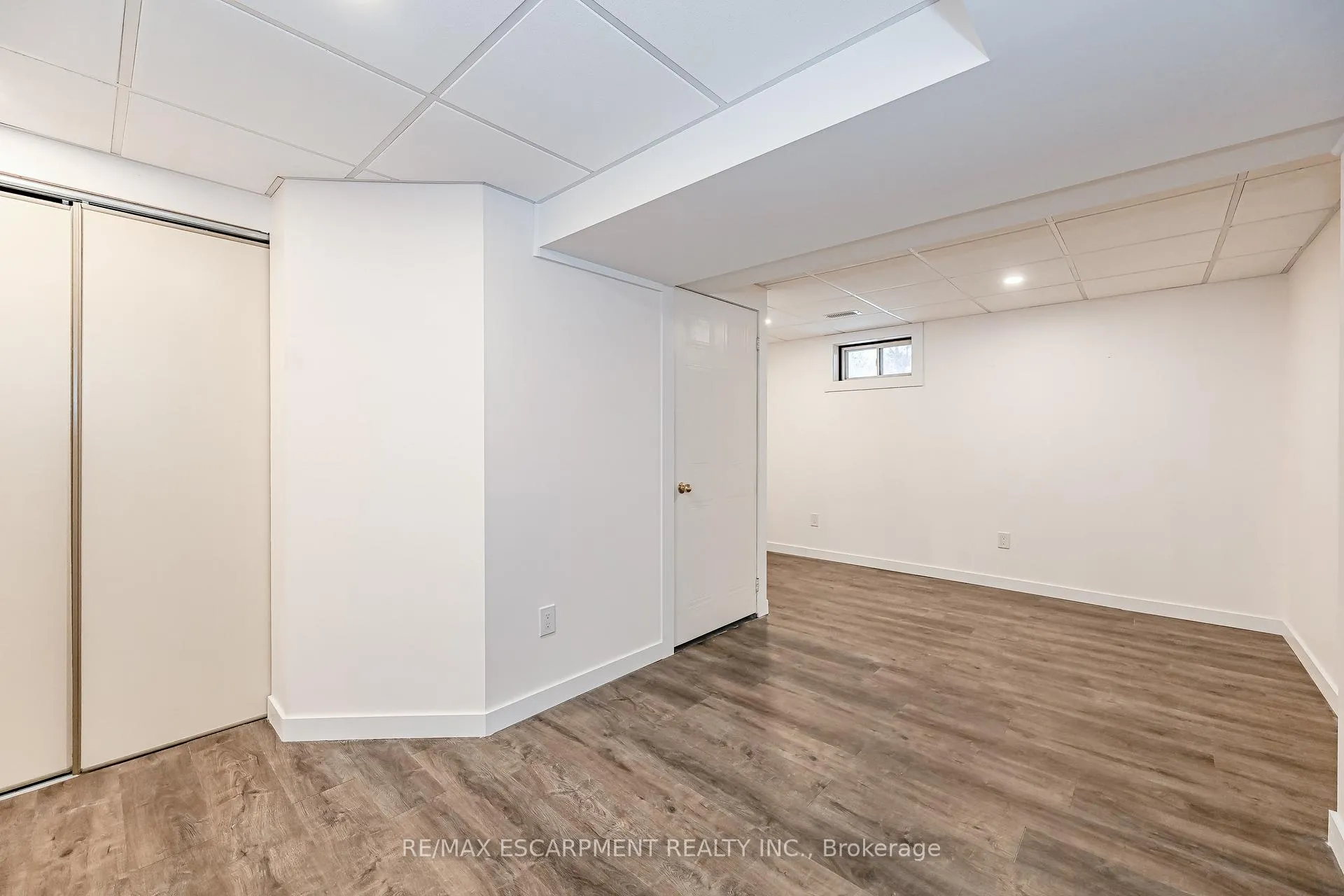 Photo 29 of Unit 12, 75 Ryan's Way, Hamilton, Waterdown — HOMEH