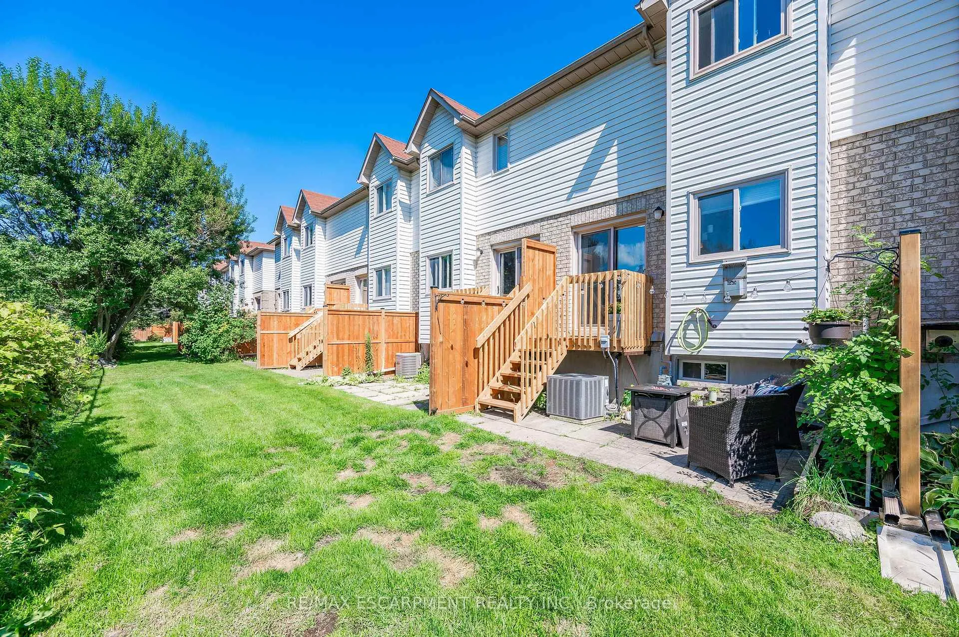 Photo 31 of Unit 12, 75 Ryan's Way, Hamilton, Waterdown — HOMEH