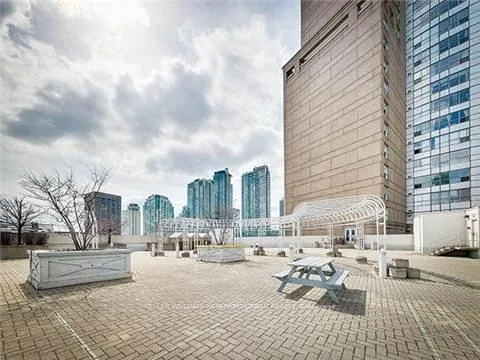 Photo 10 of Unit 2410, 25 The Esplanade, Toronto, Waterfront Communities — HOMEH