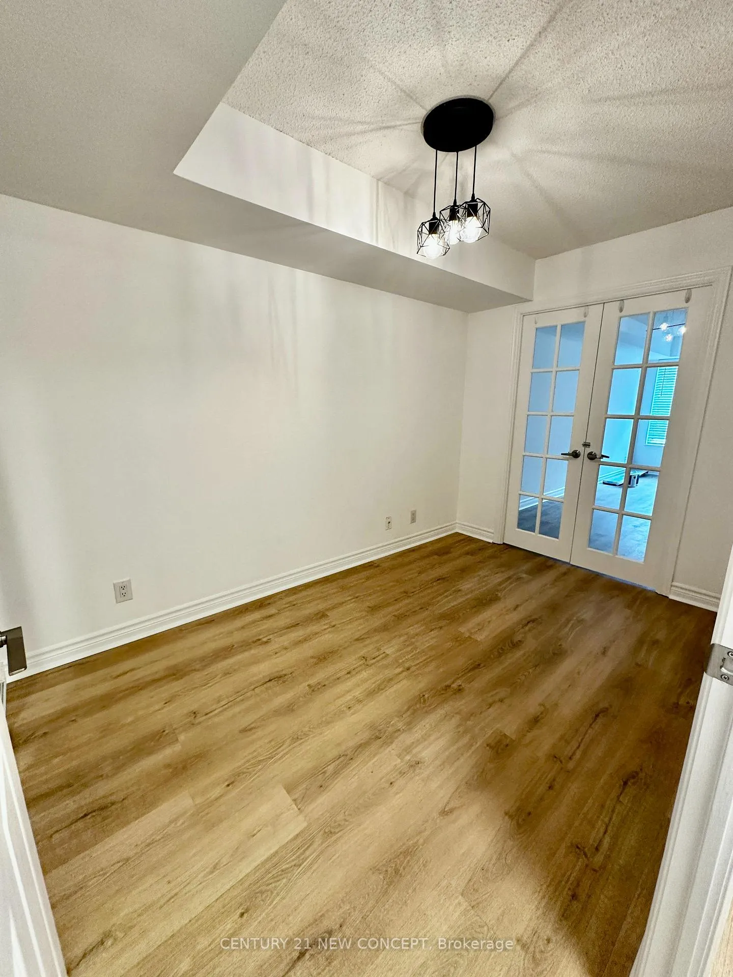 Photo 6 of Unit 409, 225 Wellesley Street E, Toronto, Cabbagetown-South St. James Town — HOMEH