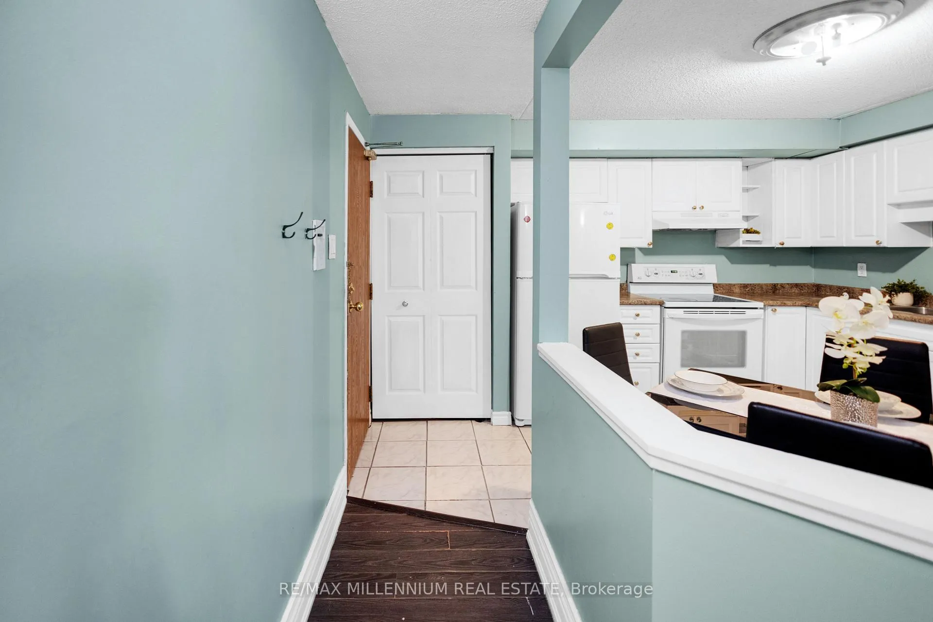 Photo 14 of Unit 303, 266 Overlea Drive, Kitchener, Forest Hill — HOMEH