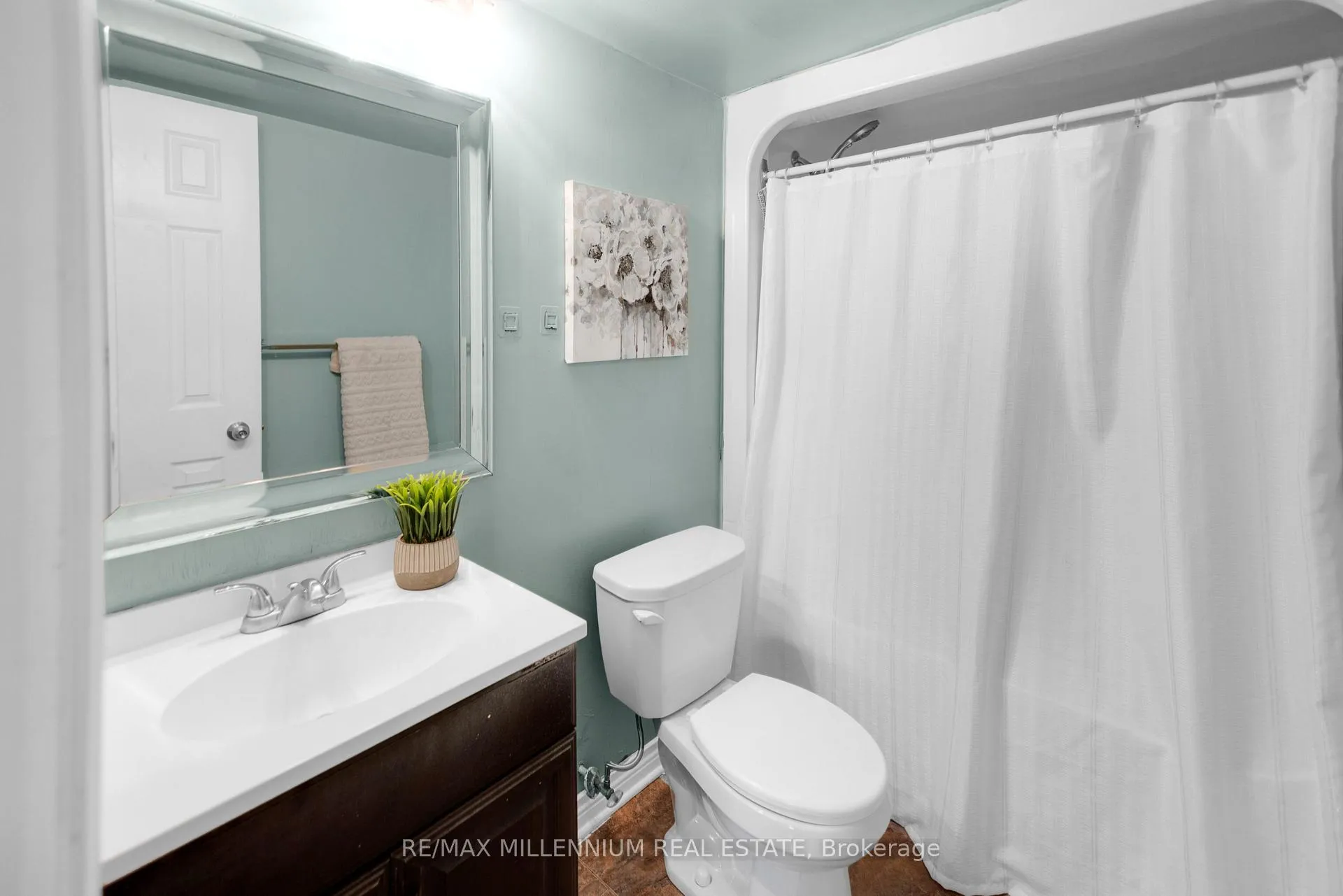 Photo 22 of Unit 303, 266 Overlea Drive, Kitchener, Forest Hill — HOMEH