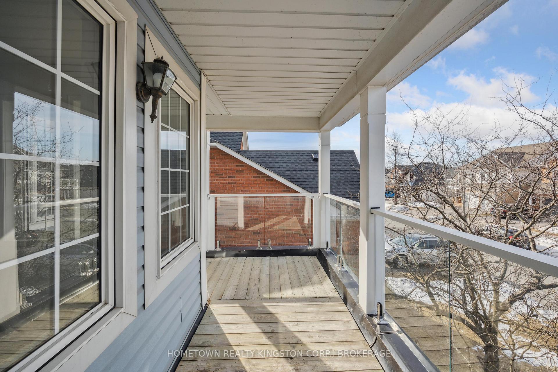 Photo 22 of 11 Holliman Lane, Ajax, South East — HOMEH