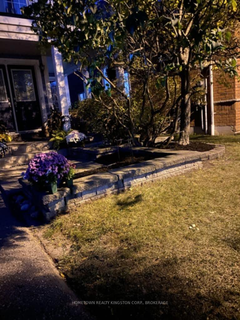 Photo 30 of 11 Holliman Lane, Ajax, South East — HOMEH