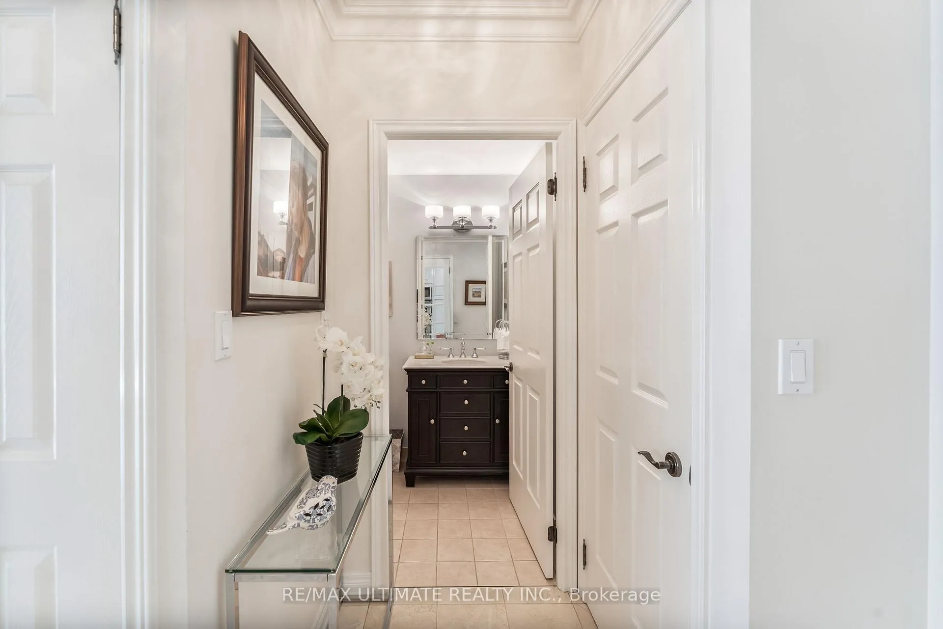 Photo 20 of Unit 203, 3085 Bloor Street W, Etobicoke, Stonegate-Queensway — HOMEH
