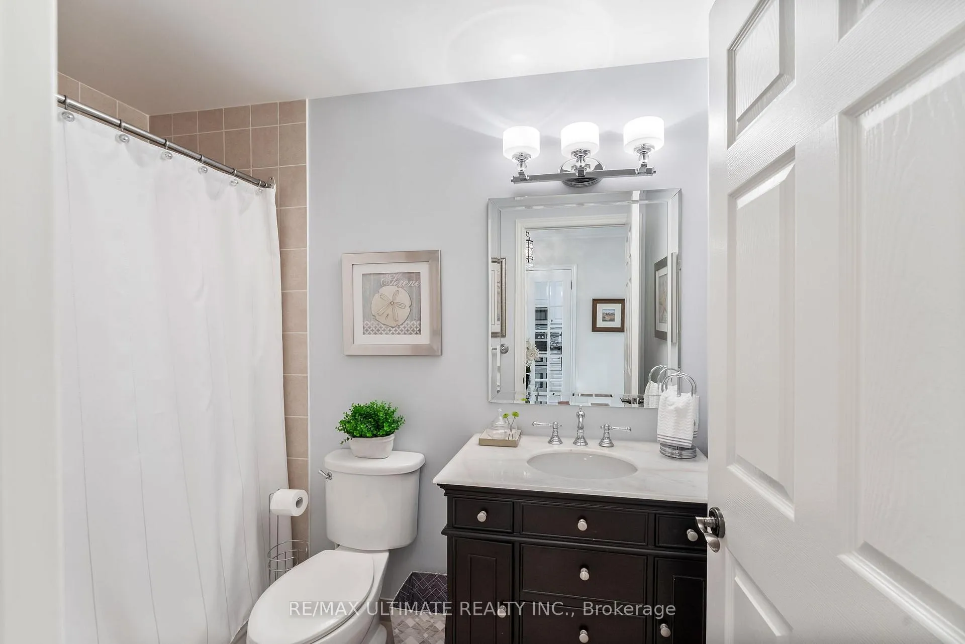 Photo 21 of Unit 203, 3085 Bloor Street W, Etobicoke, Stonegate-Queensway — HOMEH