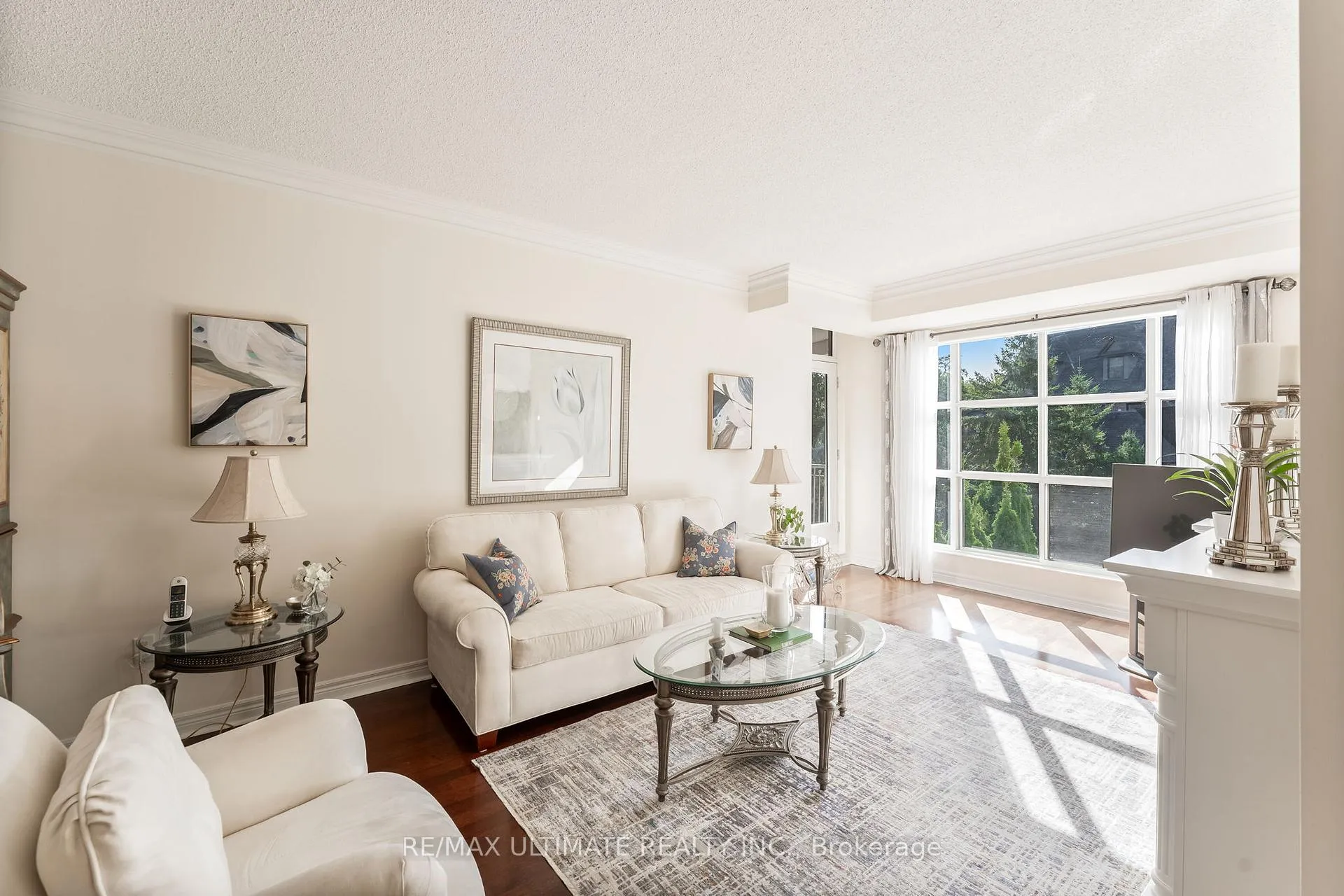 Photo 22 of Unit 203, 3085 Bloor Street W, Etobicoke, Stonegate-Queensway — HOMEH
