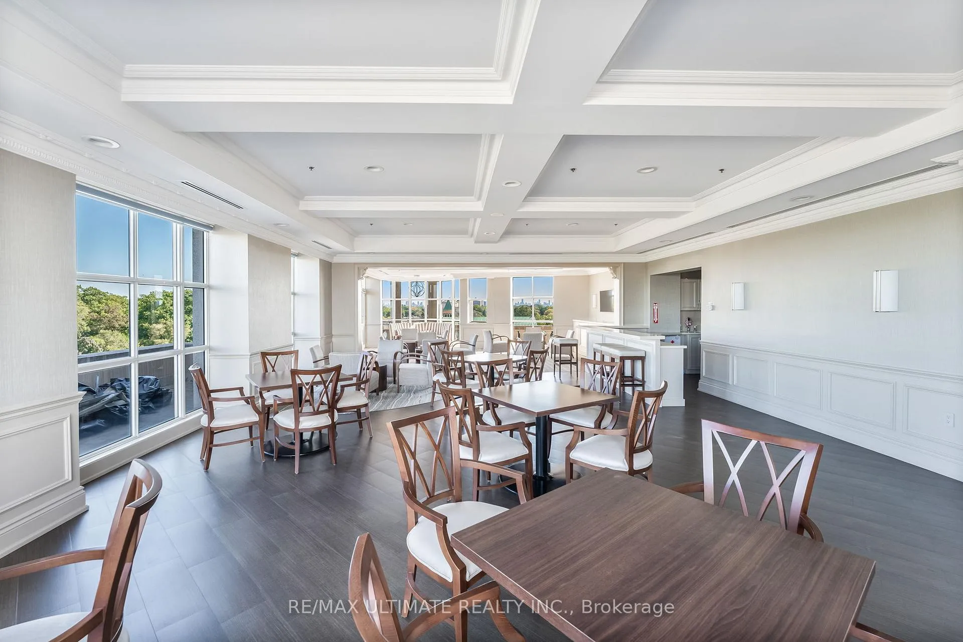 Photo 28 of Unit 203, 3085 Bloor Street W, Etobicoke, Stonegate-Queensway — HOMEH
