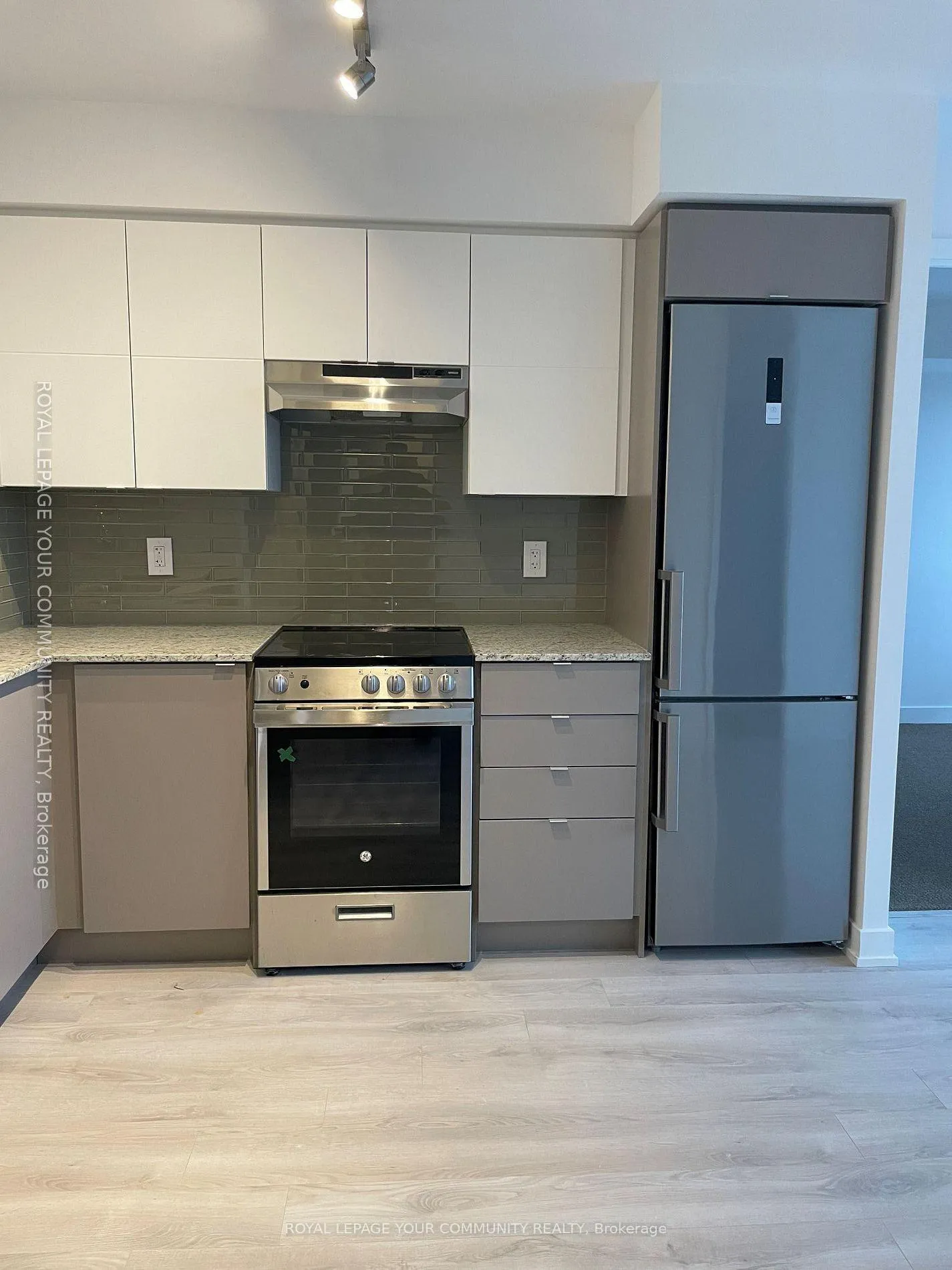 Photo 5 of Unit 320, 120 Varna Drive, Toronto, Englemount-Lawrence — HOMEH