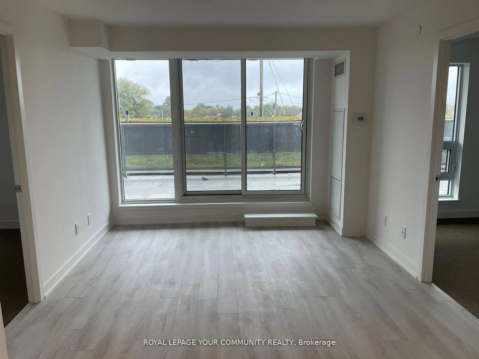 Photo 6 of Unit 320, 120 Varna Drive, Toronto, Englemount-Lawrence — HOMEH