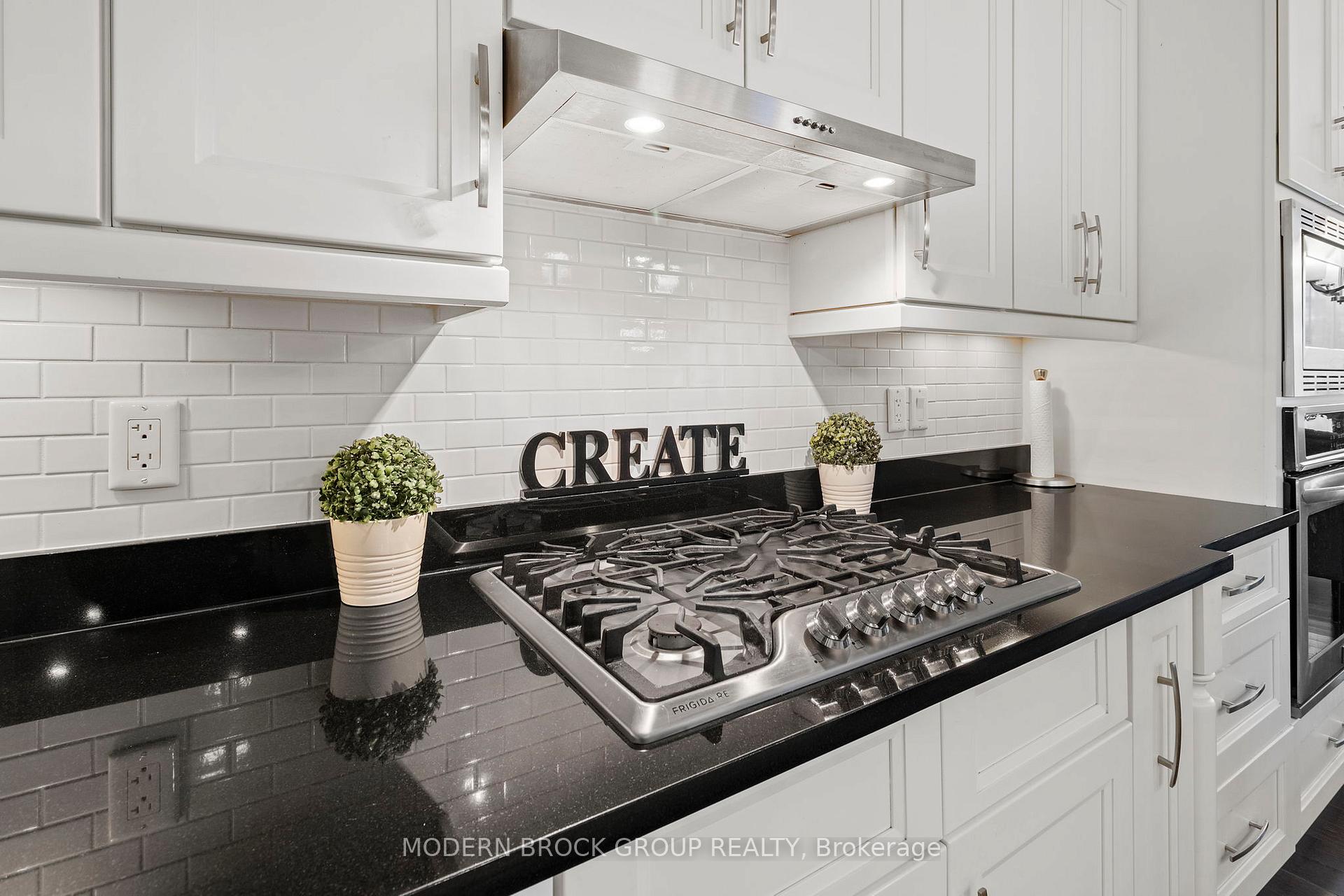 Photo 11 of 2221 Crowder Road, Edwardsburgh/Cardinal, Edwardsburgh/Cardinal Twp — HOMEH